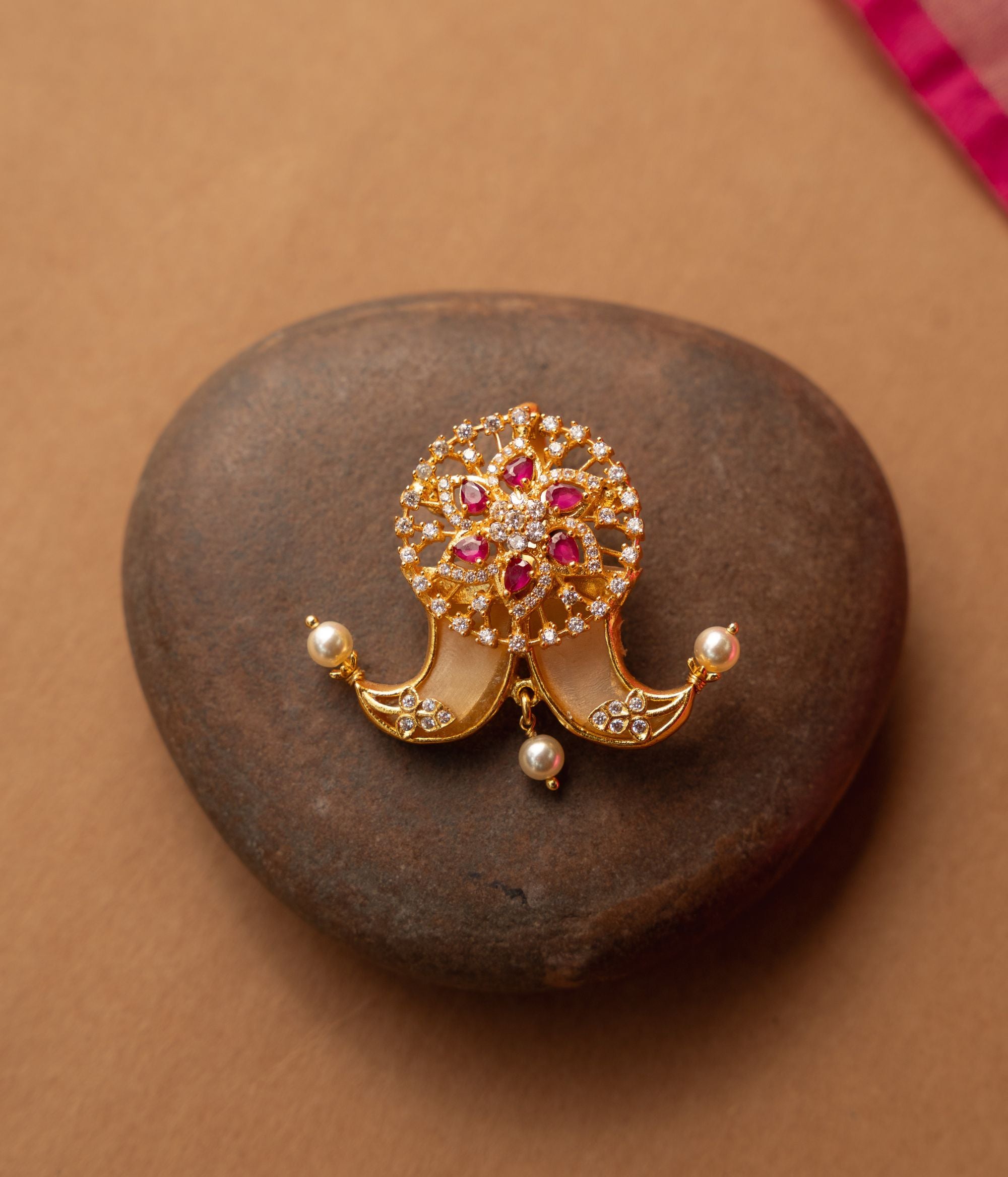 Luxury-silver-jewellery-pendant-Chennai.jpg