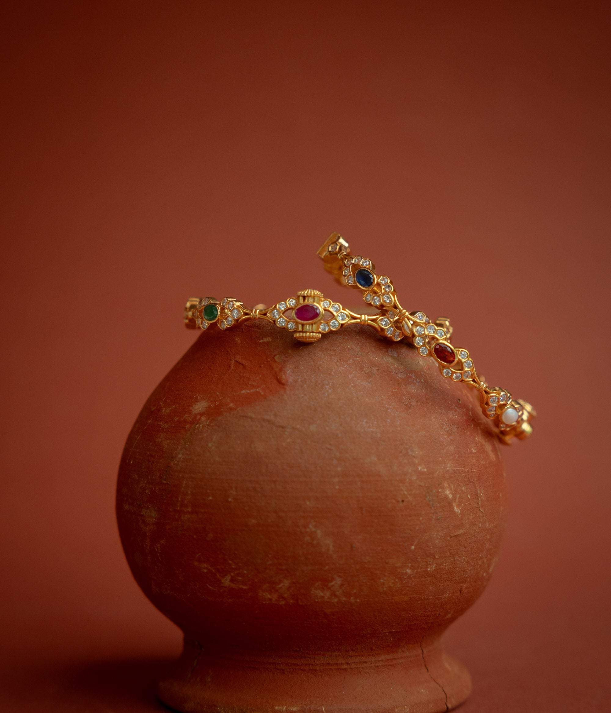 Navaratna circle energy bangle