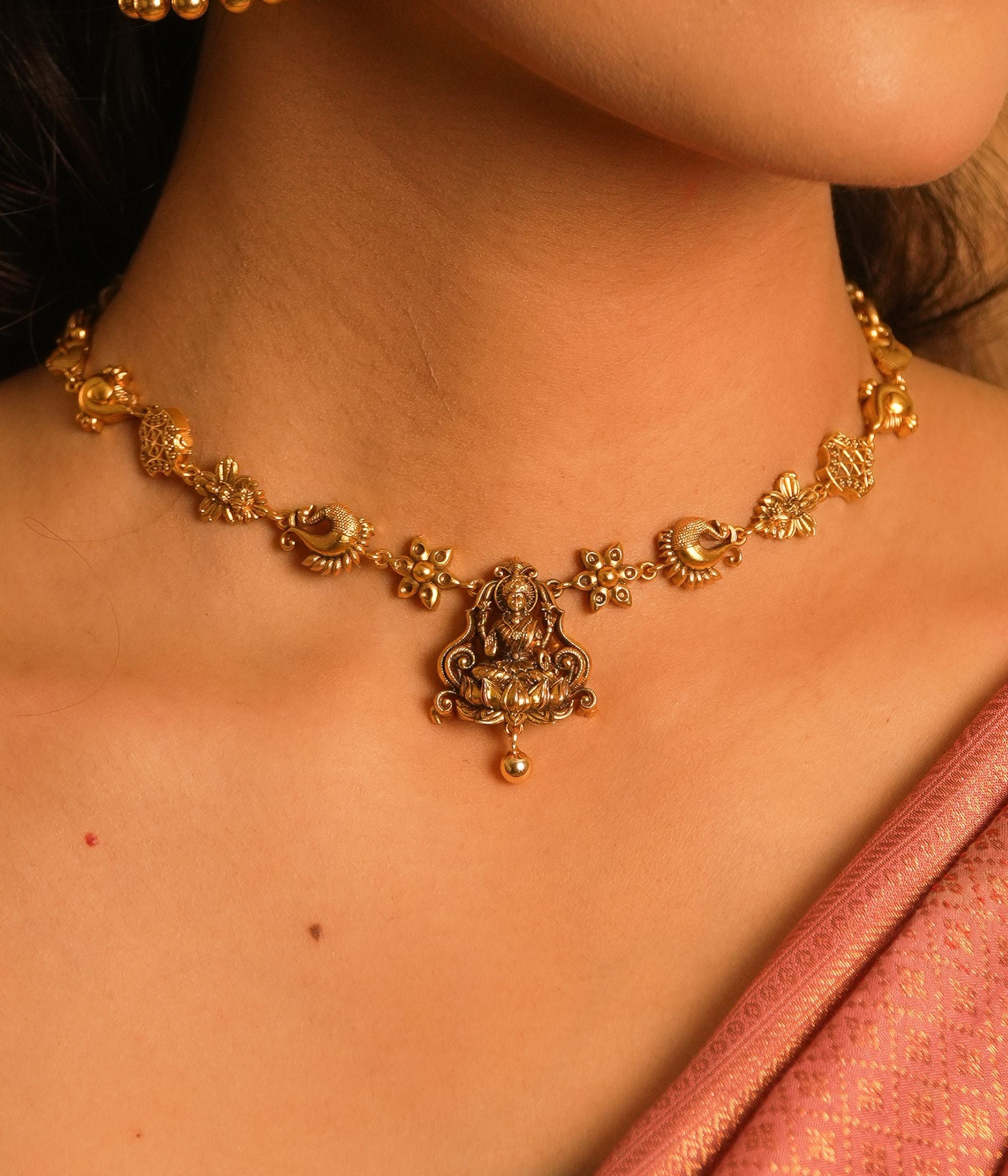 Luxury-silver-jewellery-choker-Chennai.jpg