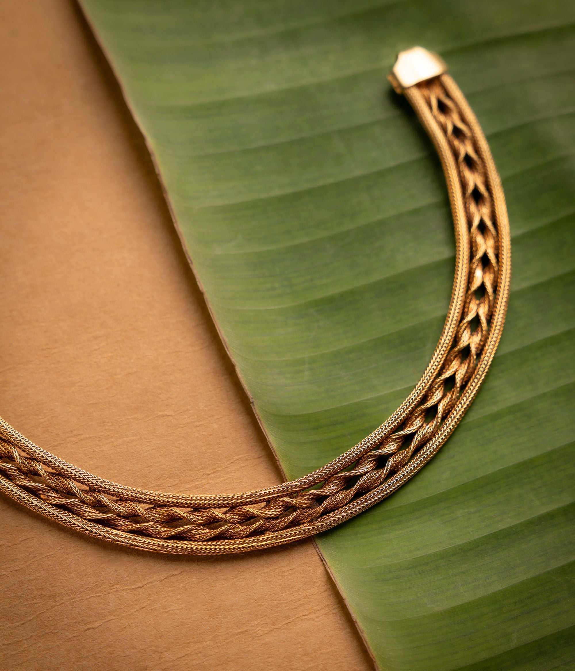 Handcrafted-silver-jewellery-choker-Chennai.jpg
