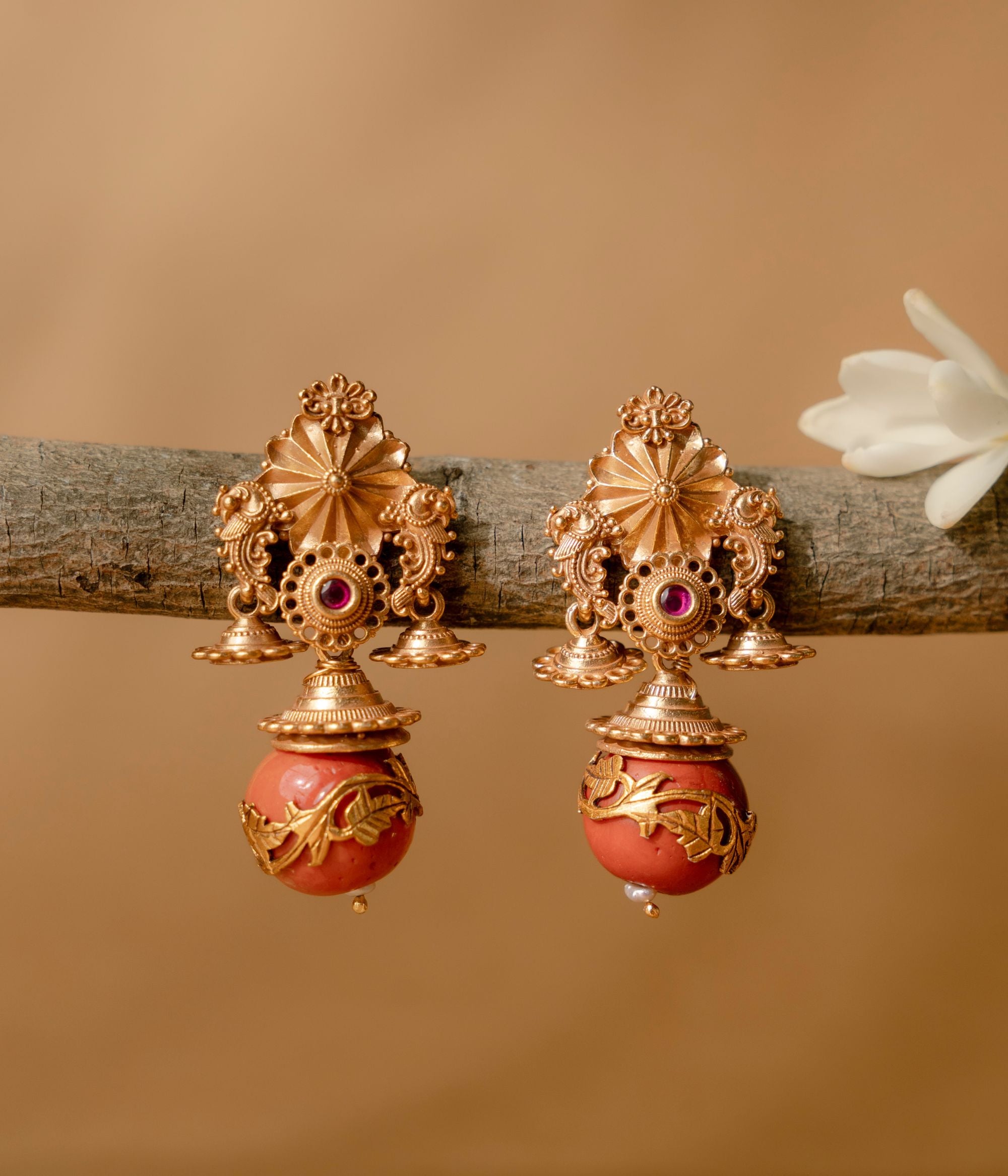 Handcrafted-silver-jewellery-dangler-chennai.jpg