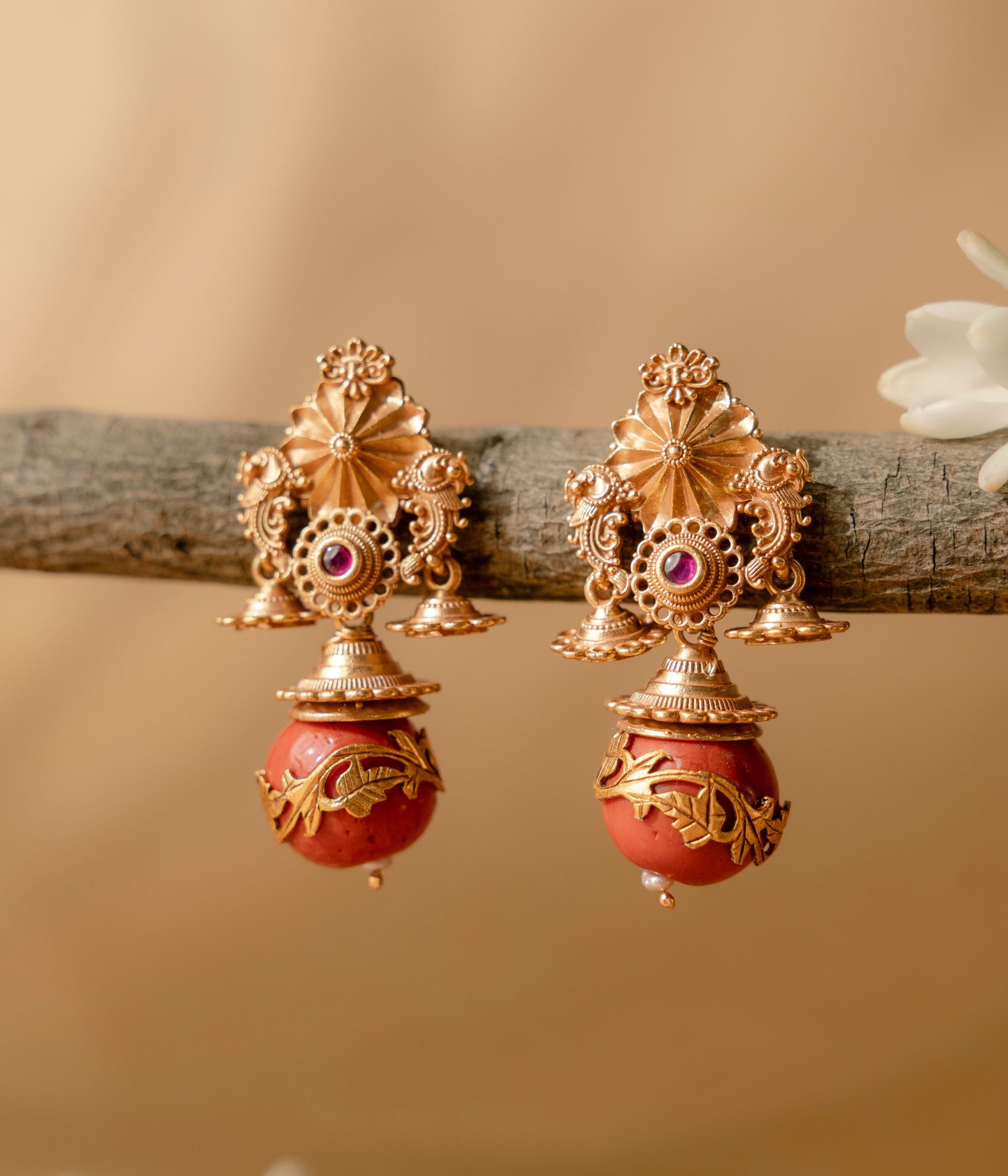 Unique-silver-jewellery-dangler-chennai.jpg