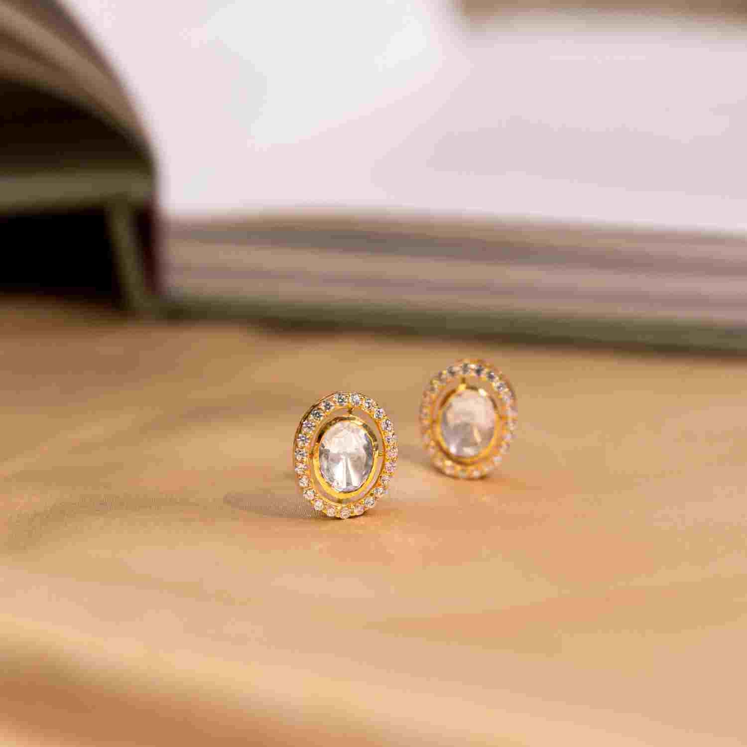 92.5 Sterling Silver Sia Oval Classic Earrings Gold Plated