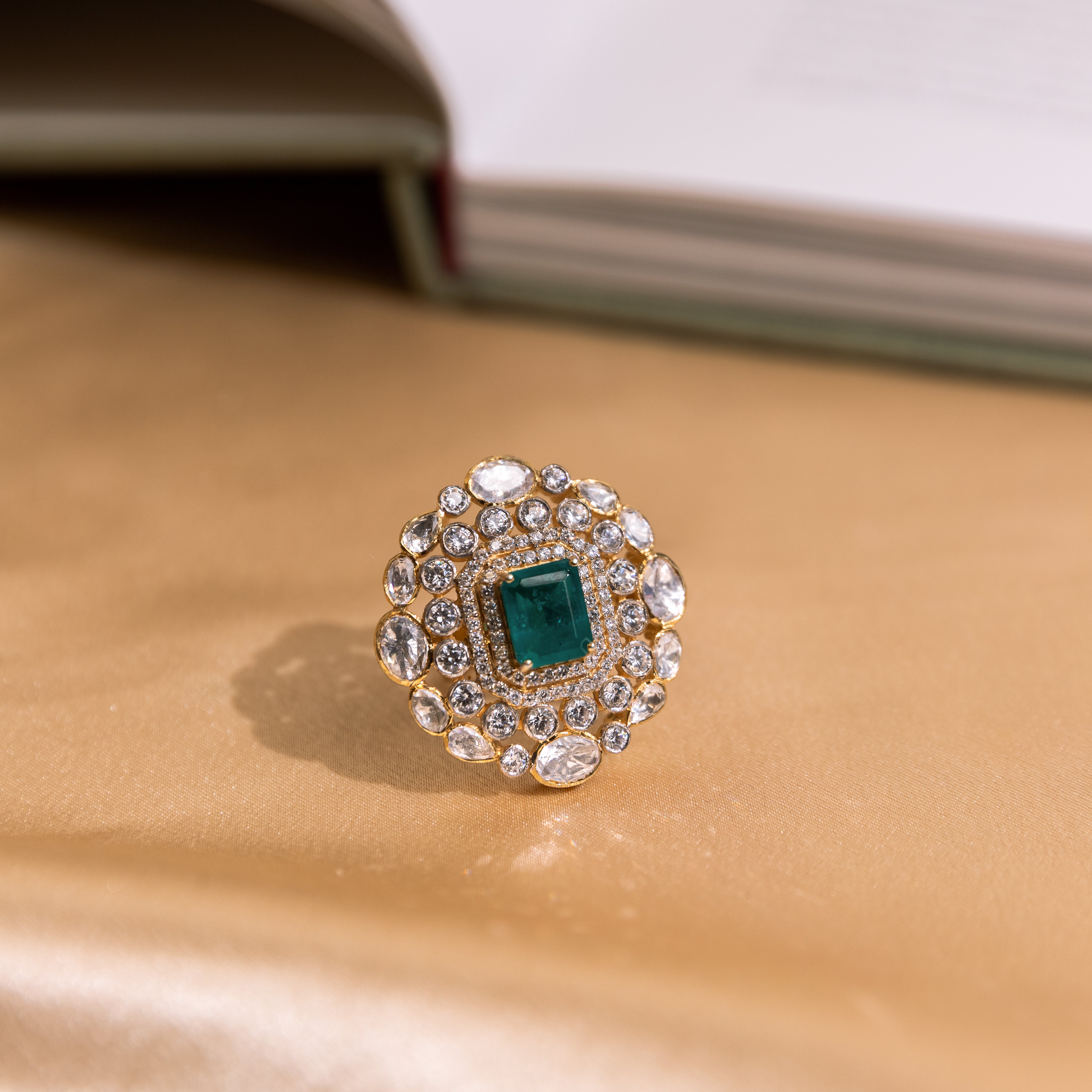 Sia Exquisite Minimal Moissanite Green Stone Ring