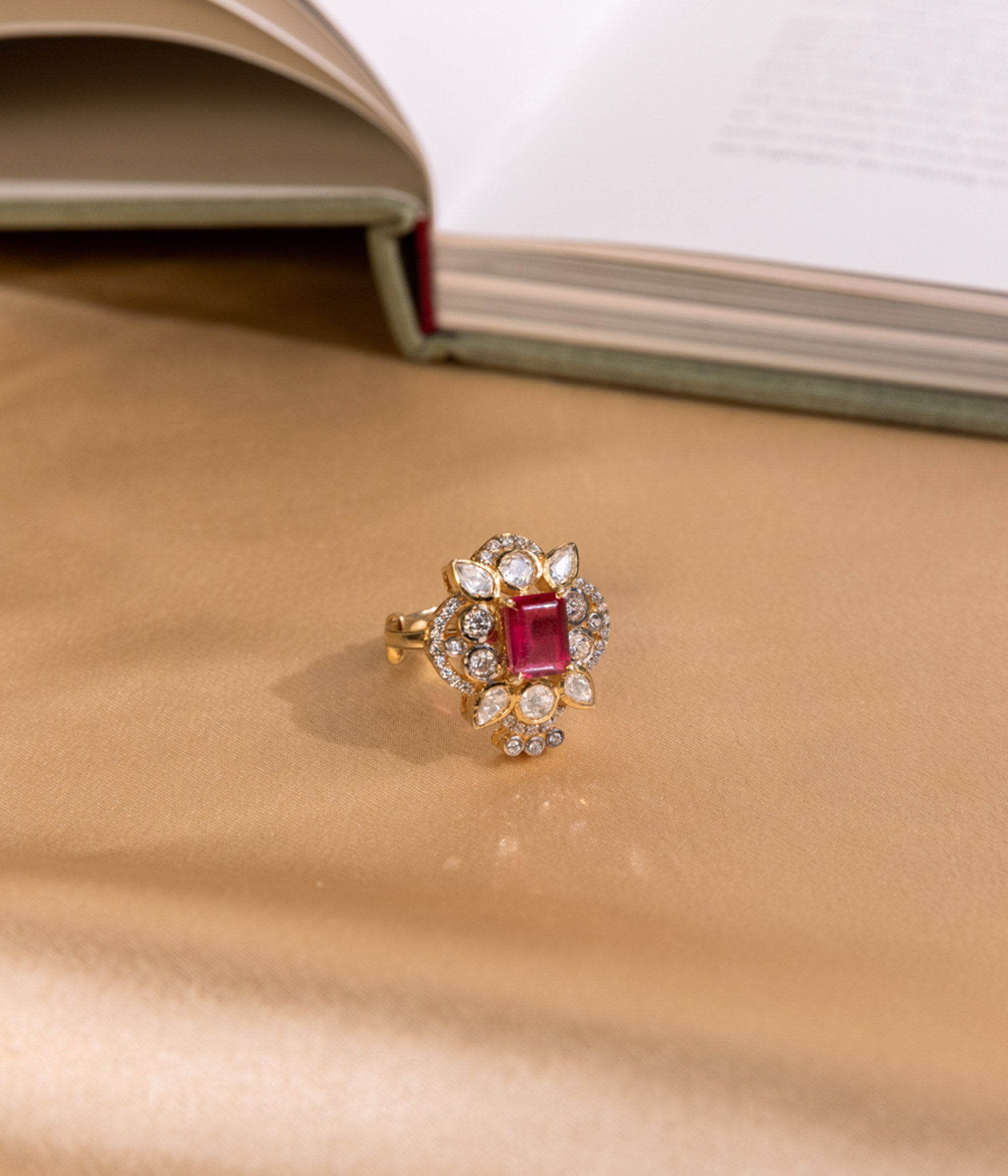 Sia Traditional Minimal Moissanite Red Stone Ring
