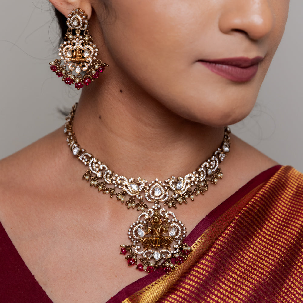 Paamaa Victorian Necklace