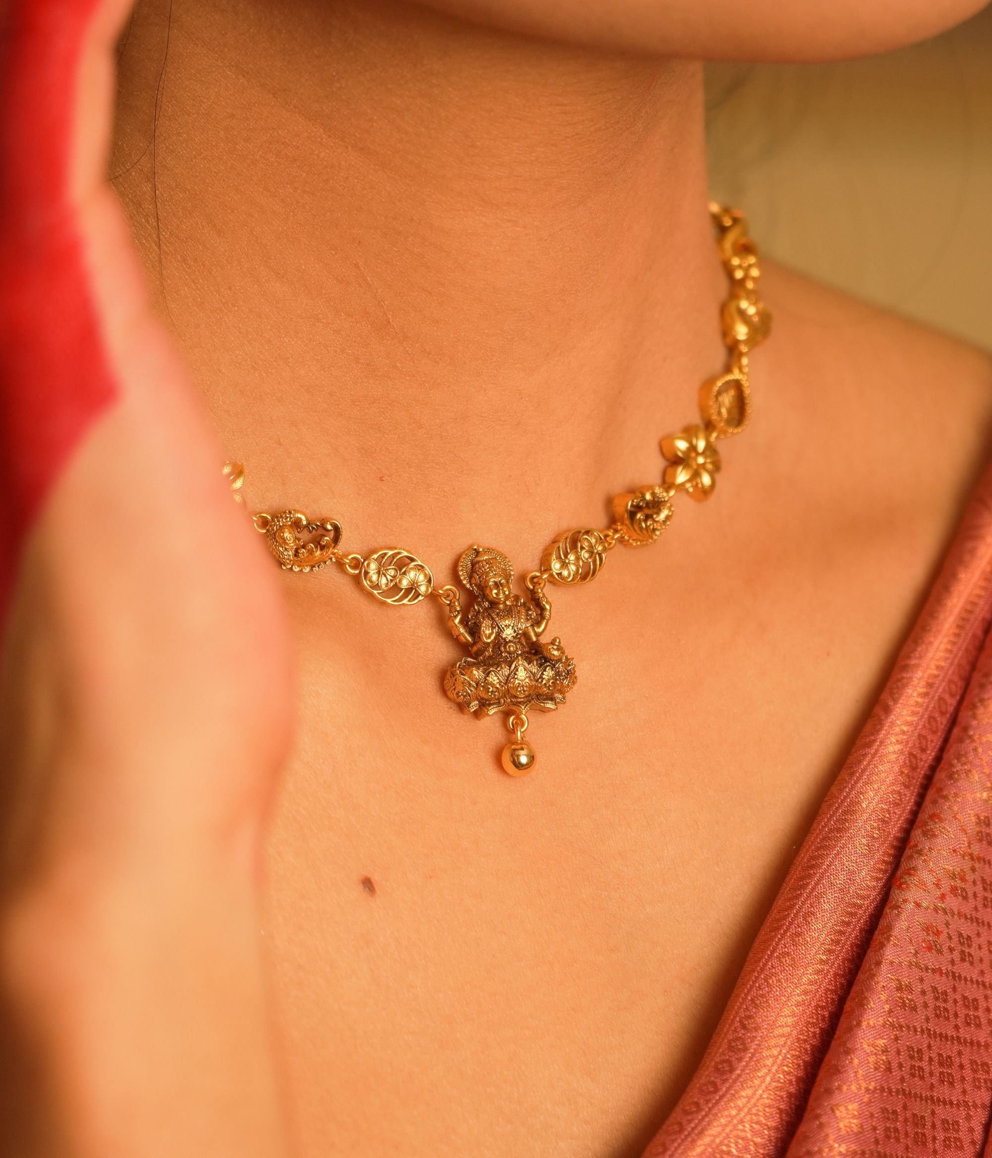 Unique-silver-jewellery-necklace-Chennai.jpg