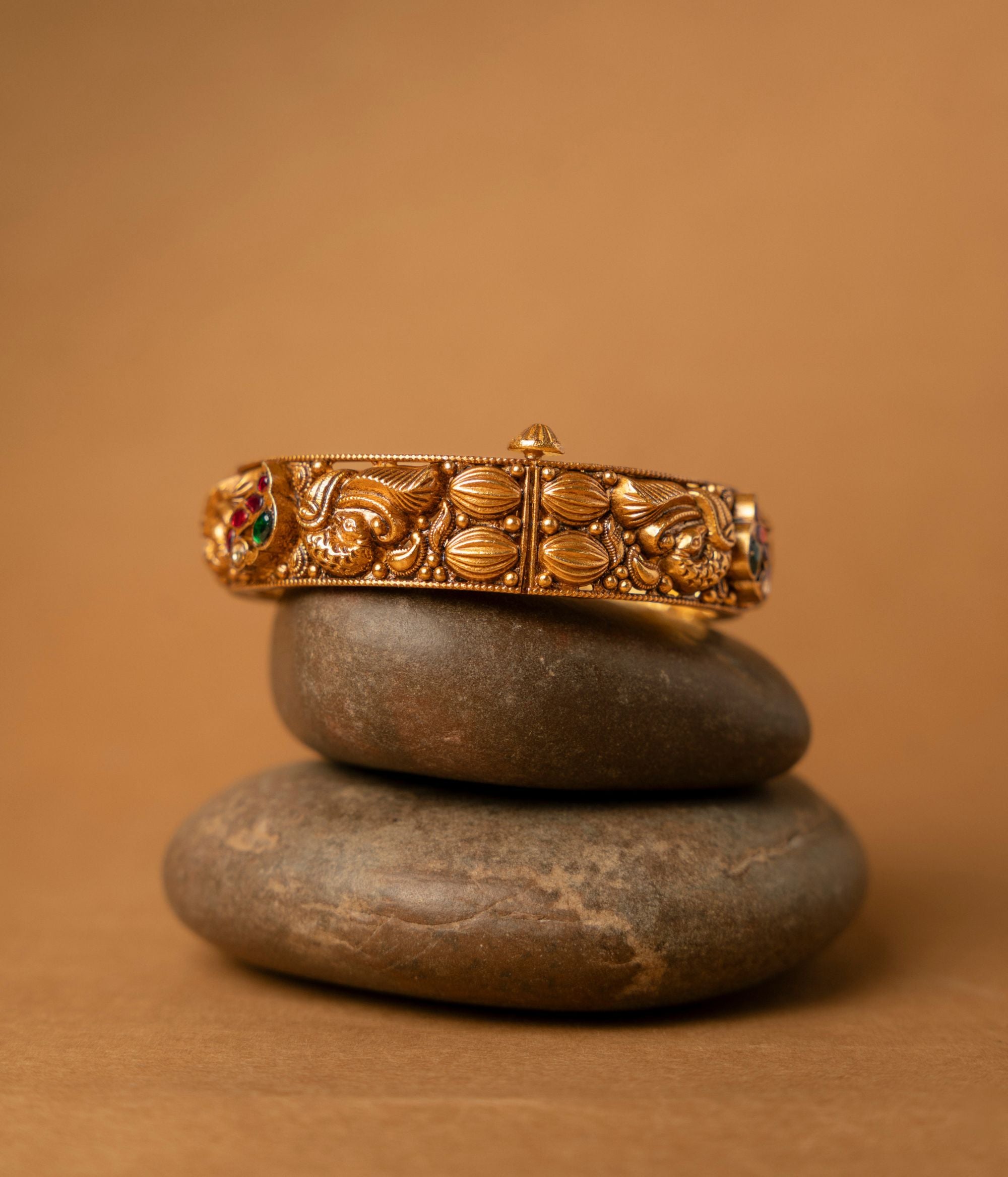 Luxury-silver-jewellery-bangles-chennai.jpg