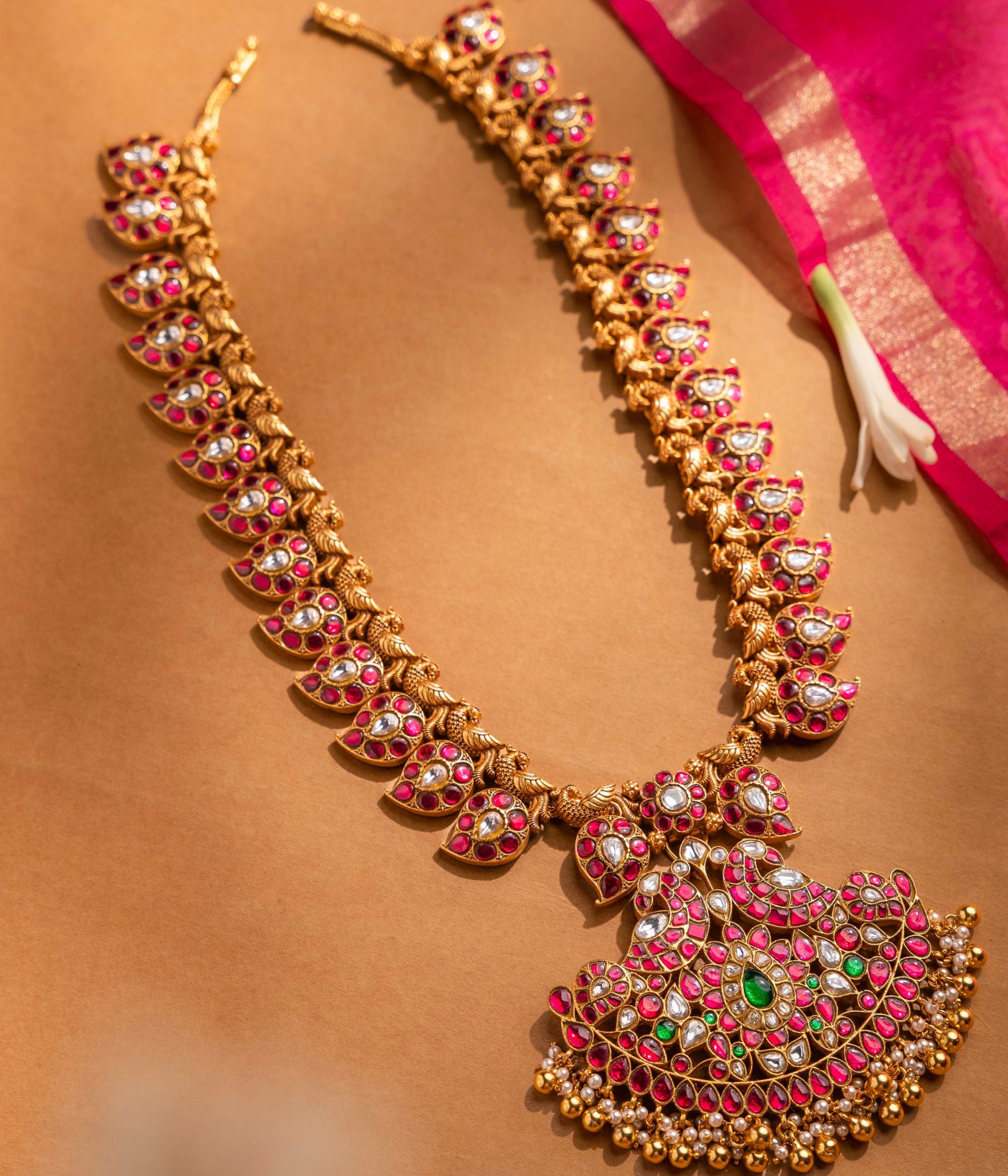 Unique-silver-jewellery-necklace-Chennai.jpg