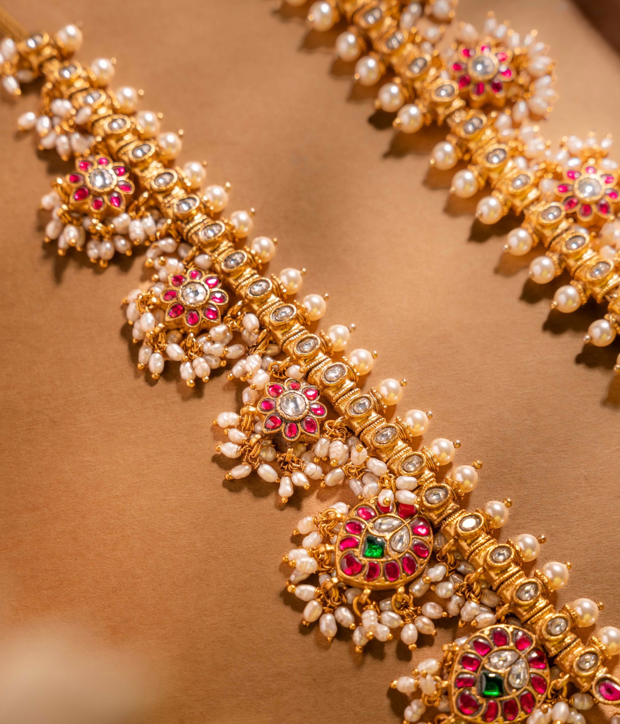 Exquisite-silver-jewellery-necklace-Chennai.jpg