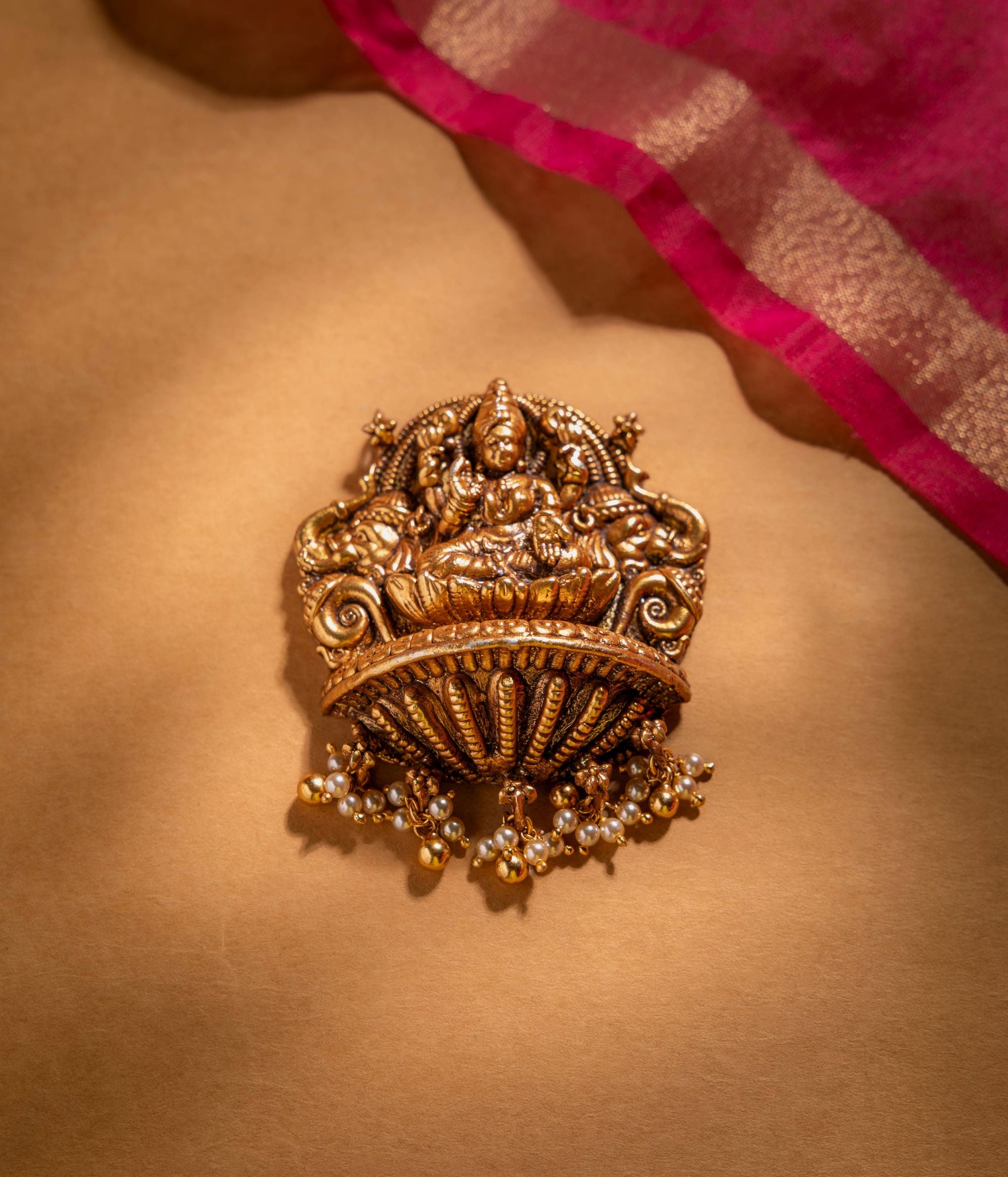 Luxury-silver-jewellery-pendant-Chennai.jpg