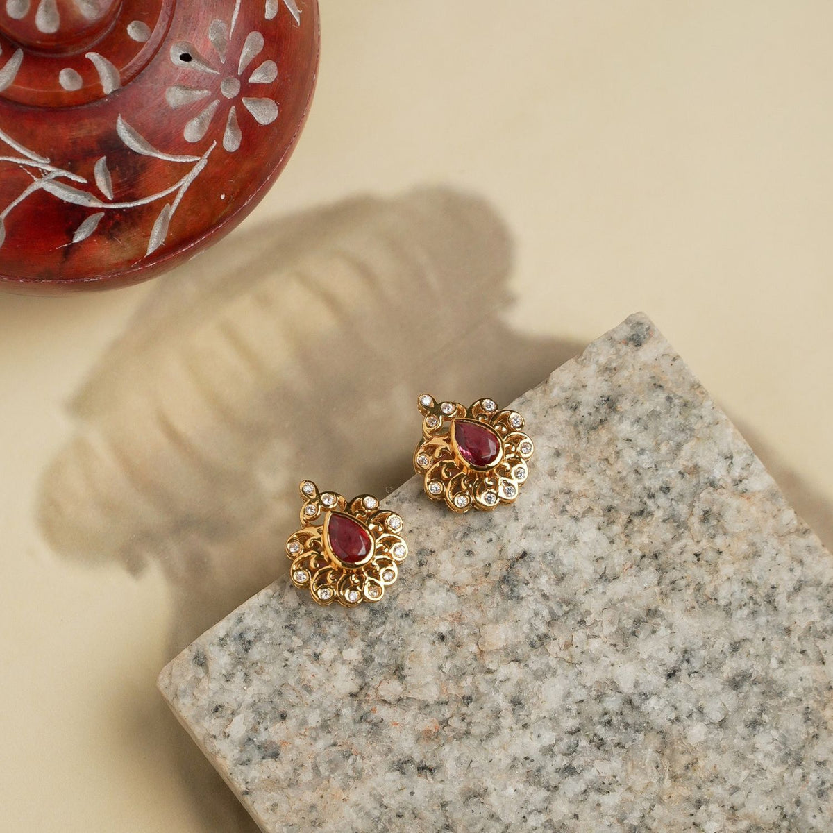 Unique-silver-jewellery-studs-Chennai.jpg
