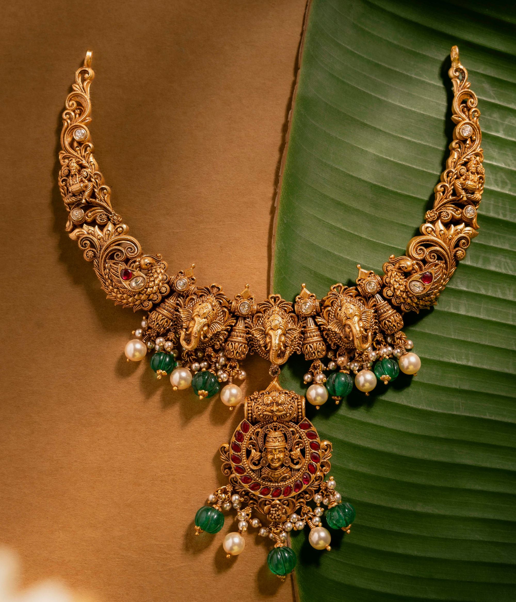 Luxury-silver-jewellery-necklace-Chennai.jpg