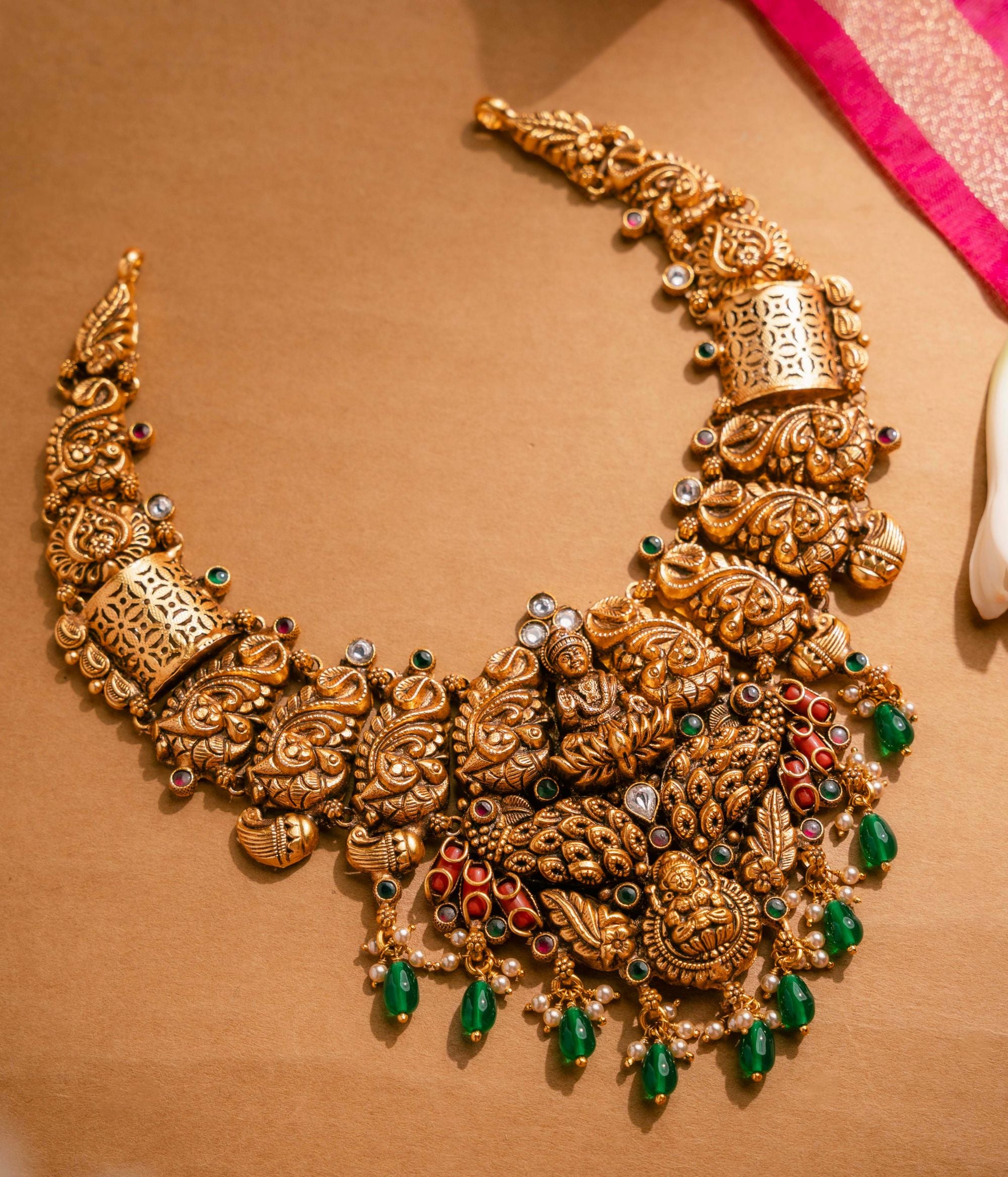Handcrafted-silver-jewellery-necklace-Chennai.jpg