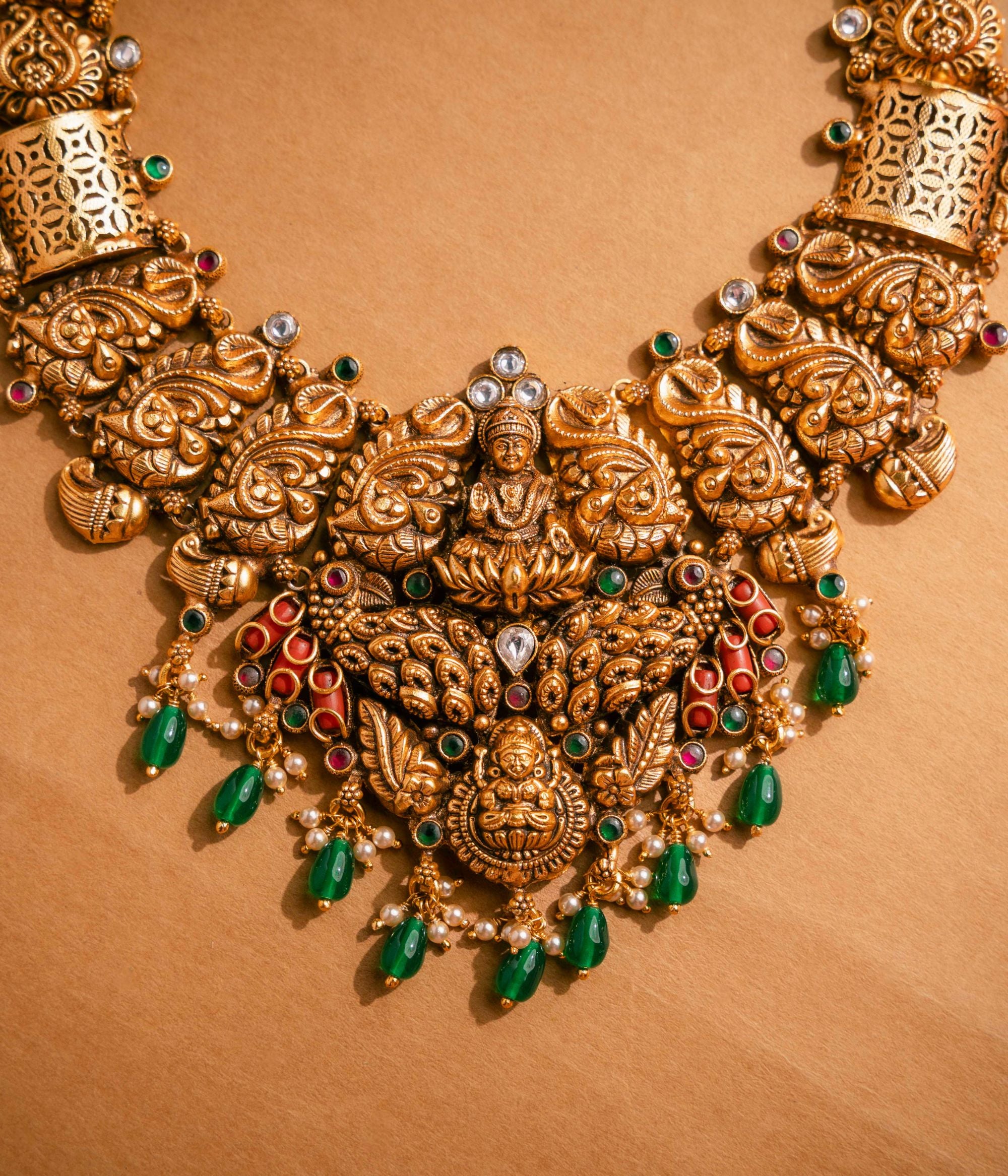 Luxury-silver-jewellery-necklace-Chennai.jpg