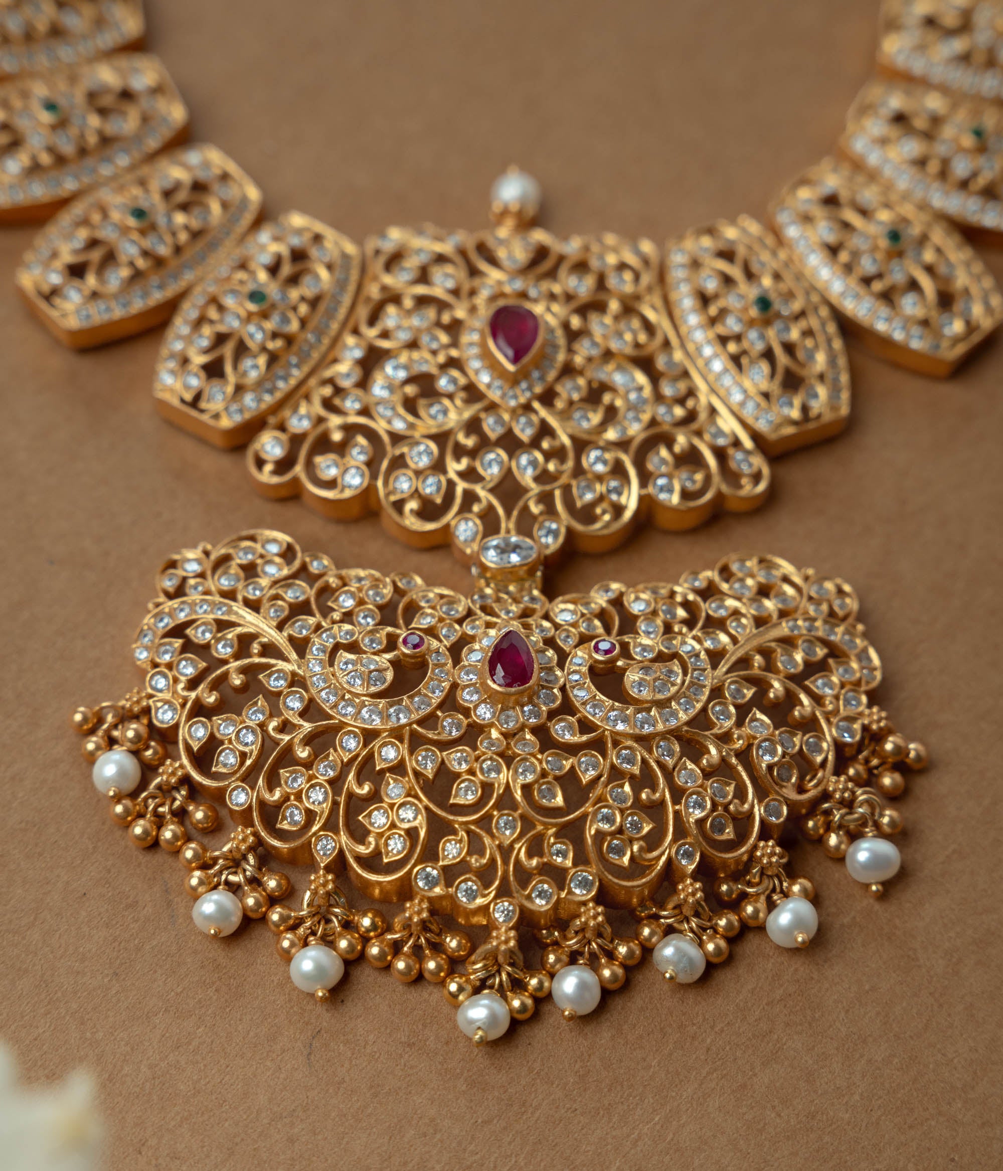 Stone Necklace with Red Polki Stone, White Polki Stone, Green Polki Stone, Swarovski Stone, Pearls, themed around Vintage.