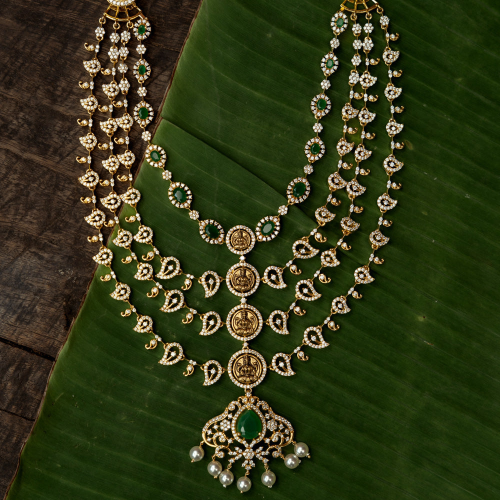 Green Swarovski pearl elven necklace