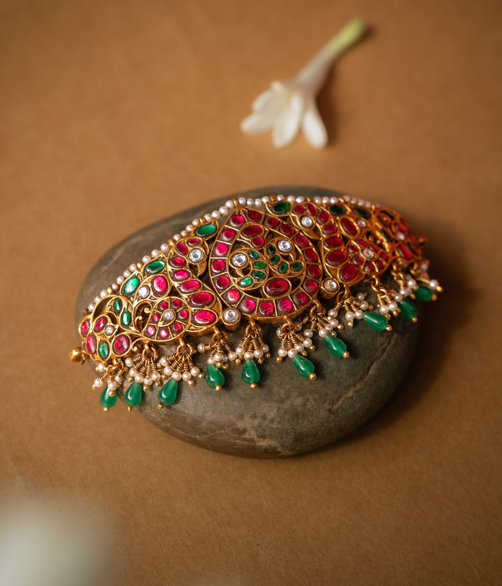 Handcrafted-silver-jewellery-choker-Chennai.jpg