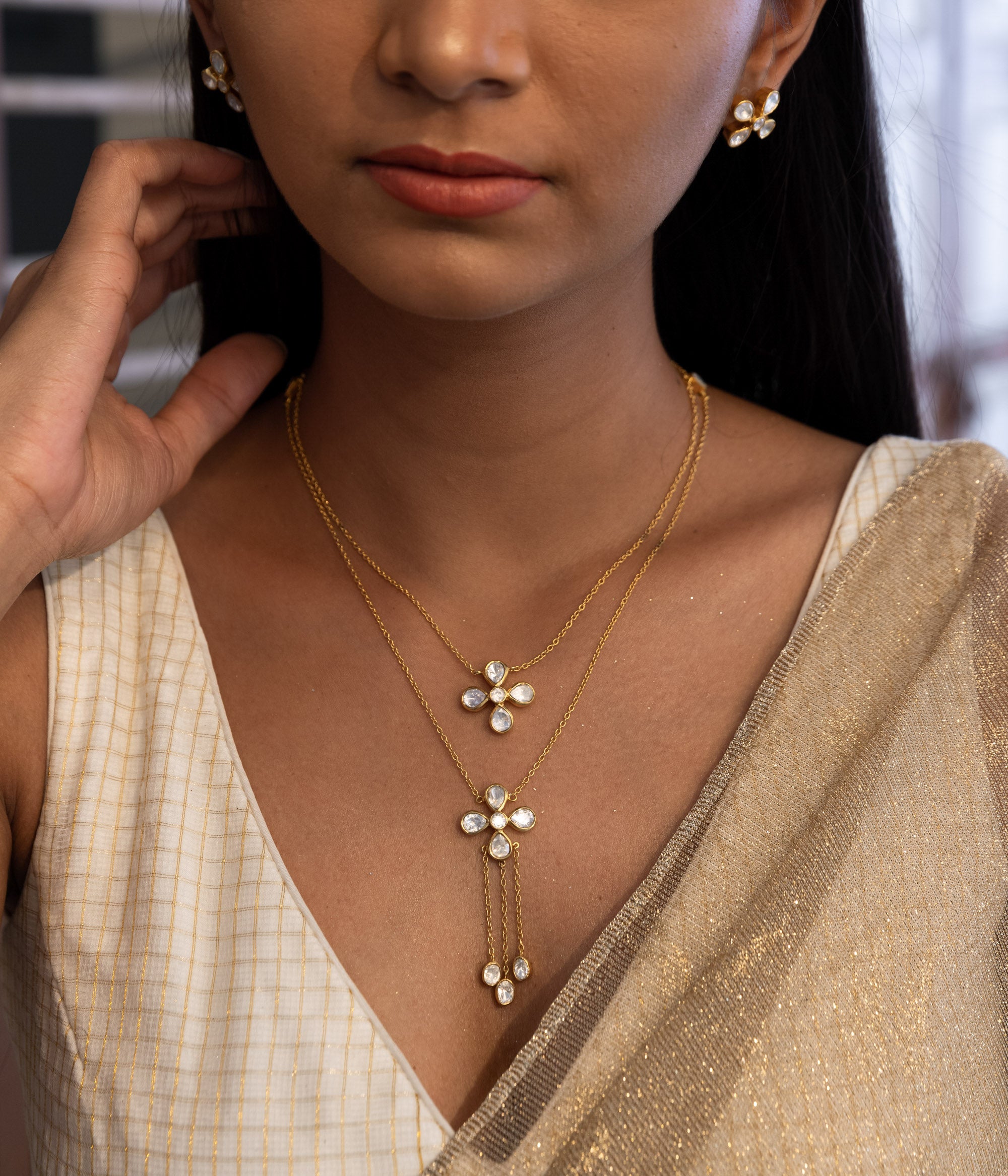92.5 Sterling Silver Sia Floral Two Line Dew Drop Chain Gold Plated