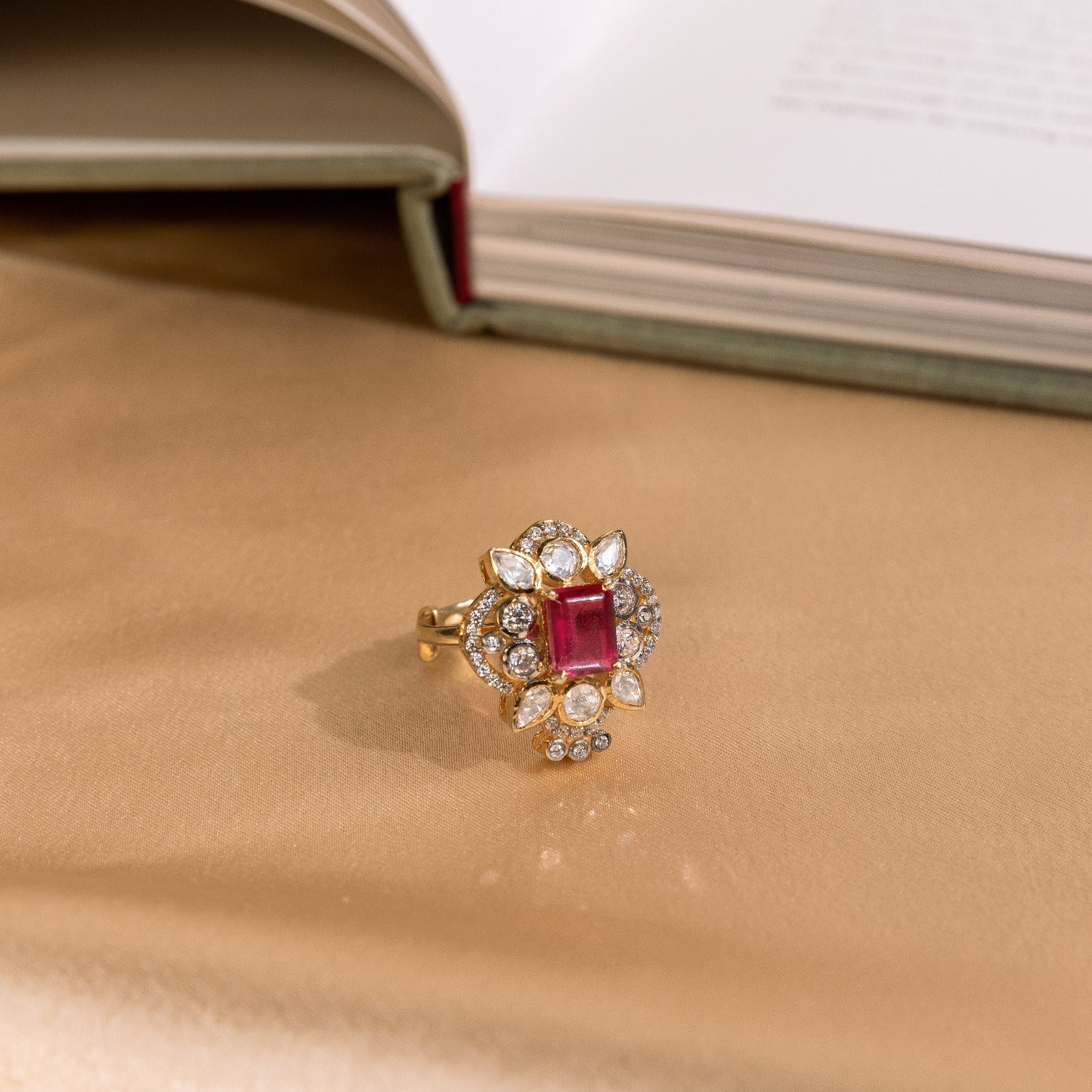 Sia Traditional Minimal Moissanite Red Stone Ring