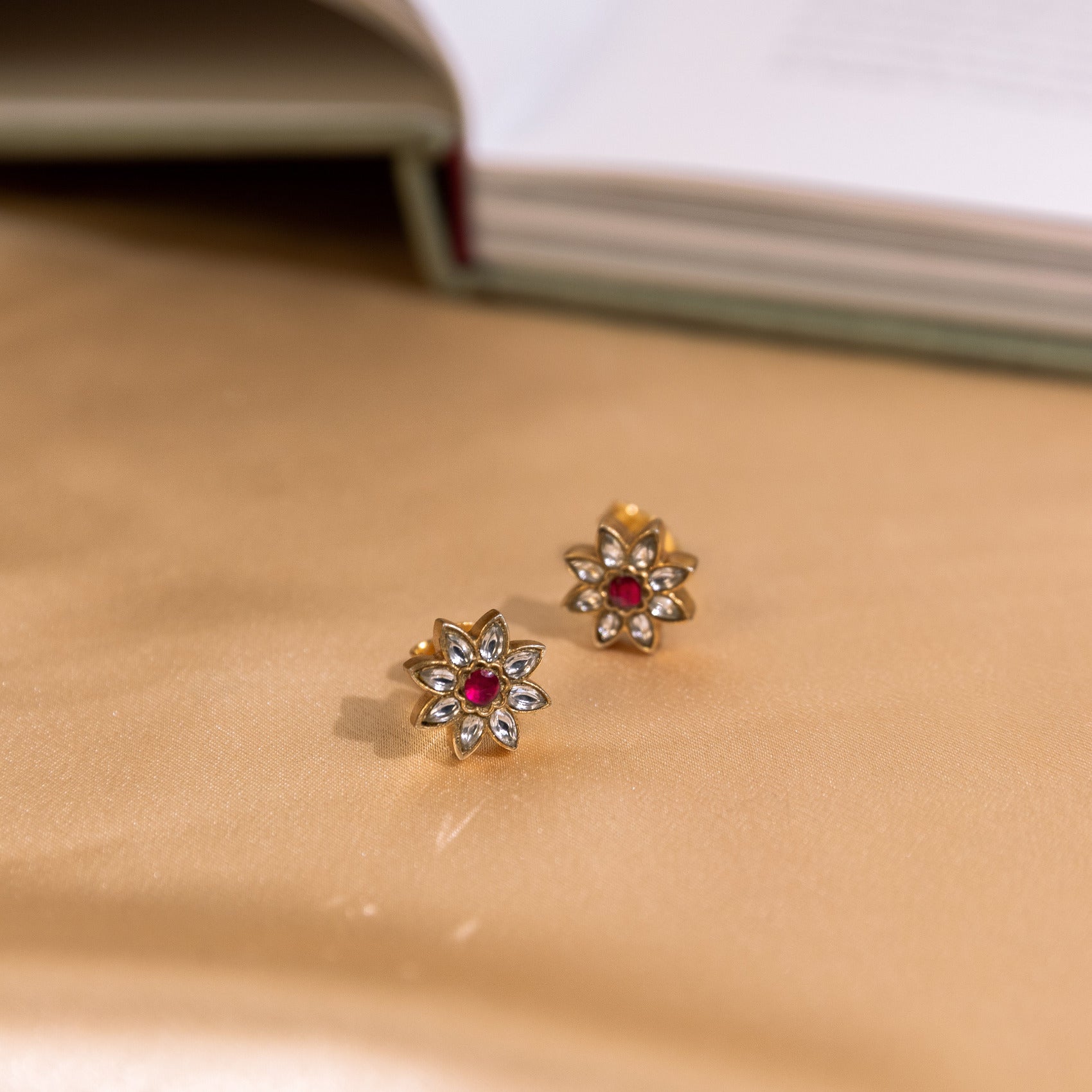 Sidra Traditional White And Red Kundan Studs