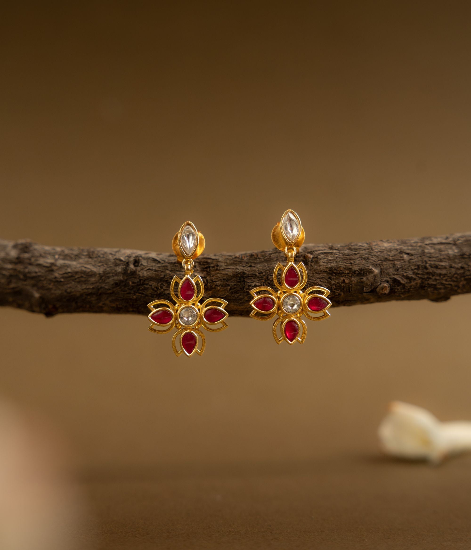 Handcrafted-silver-jewellery-earrings-Chennai.jpg