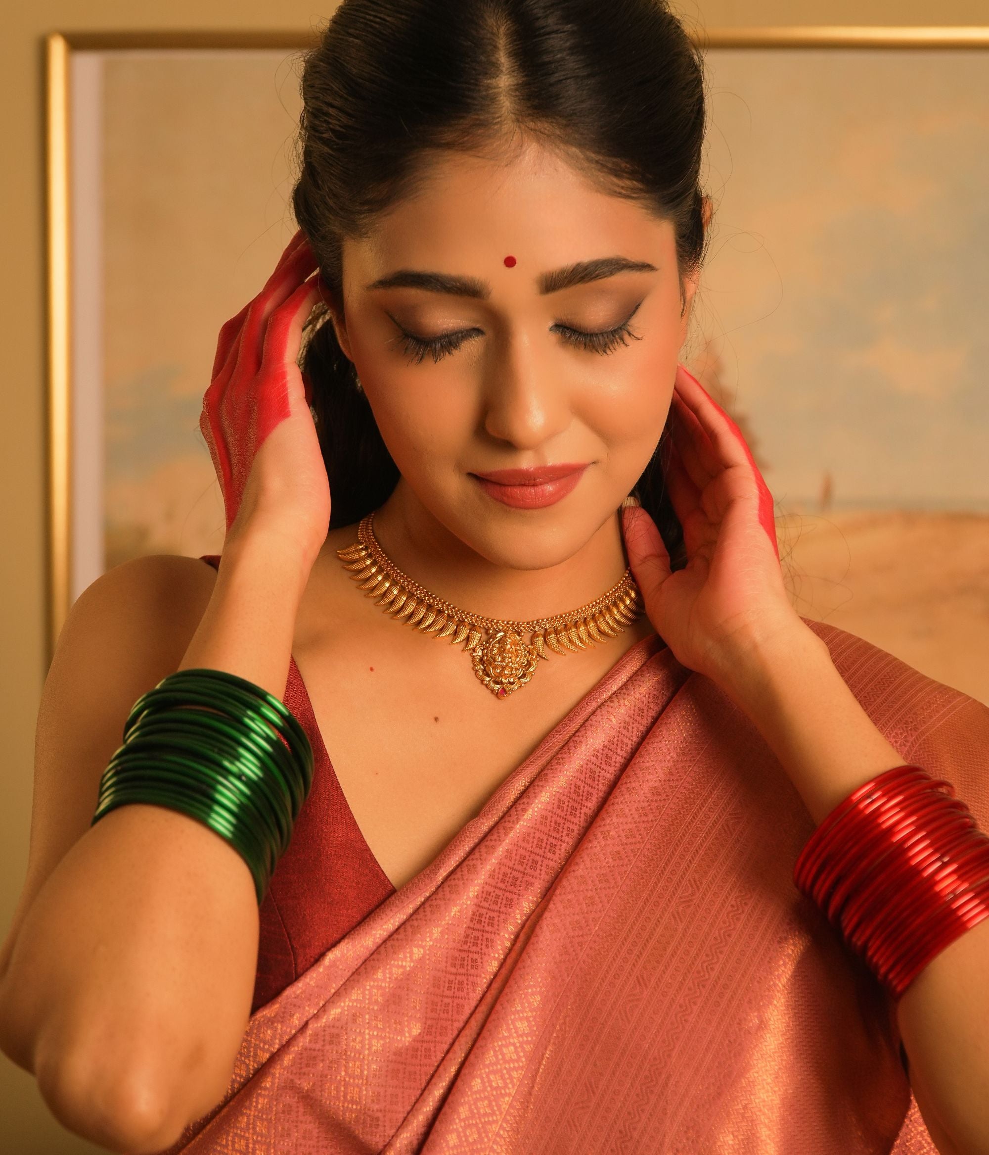 Handcrafted-silver-jewellery-necklace-Chennai.jpg
