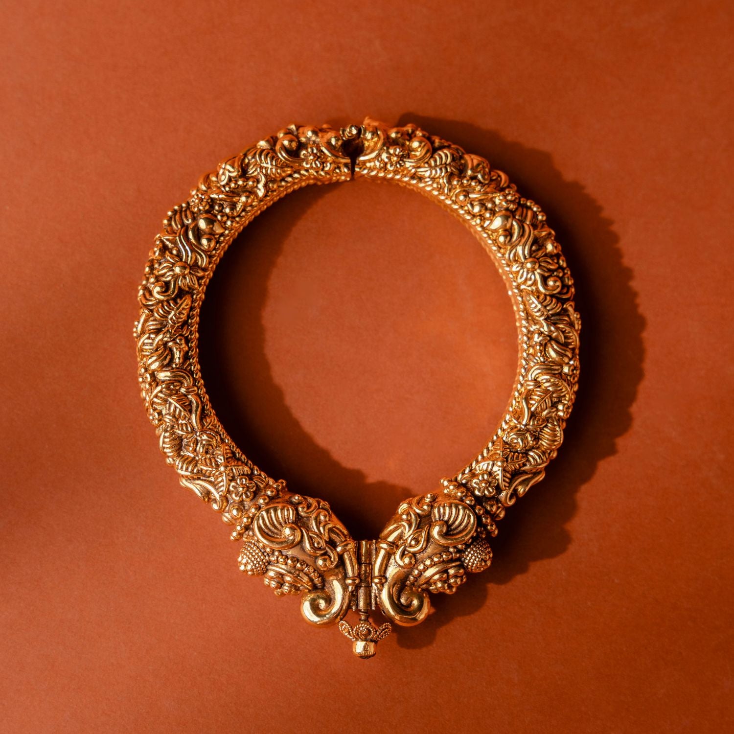 Exquisite-silver-jewellery-kada-Chennai.jpg