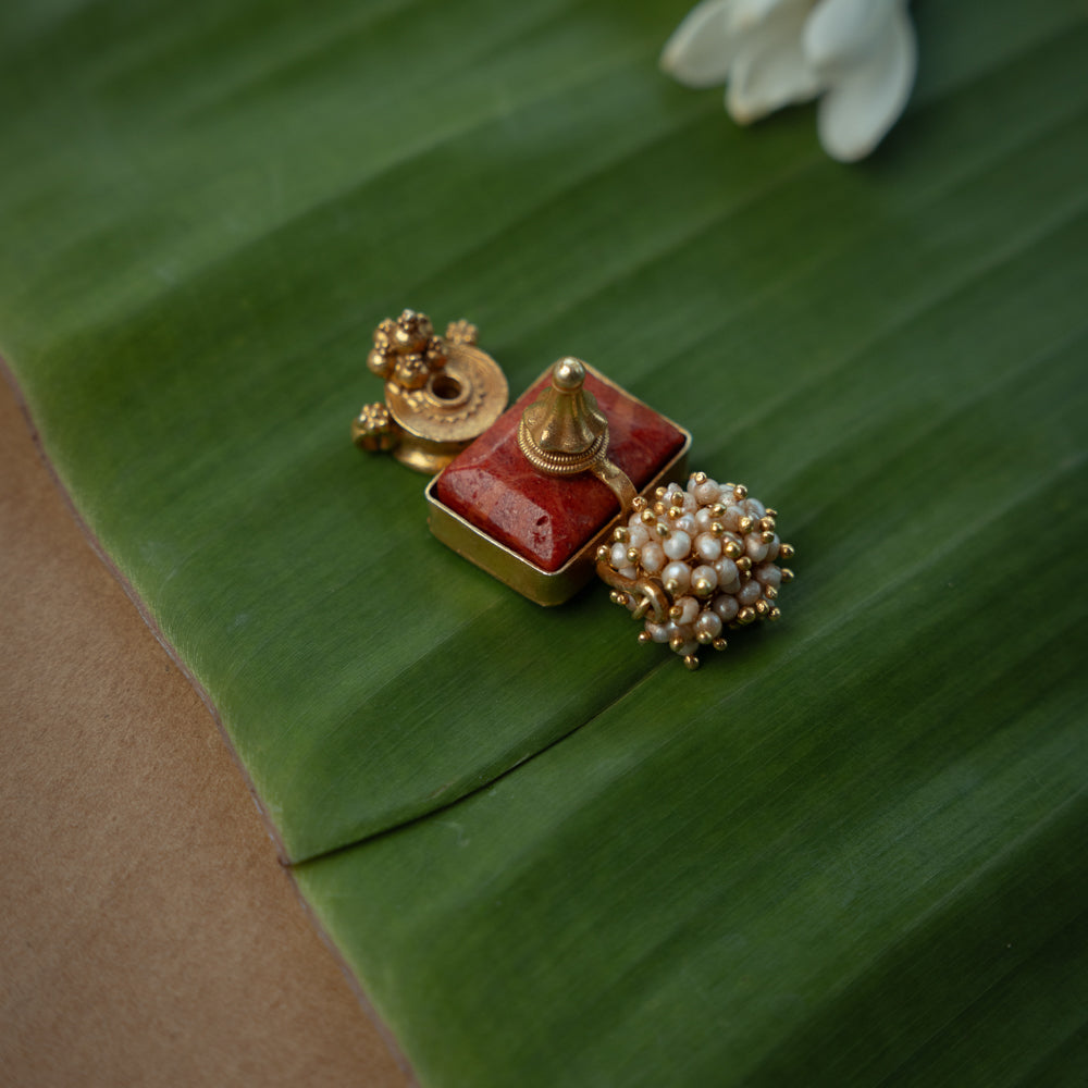 Trible Pendant with Preals, themed around Floral.