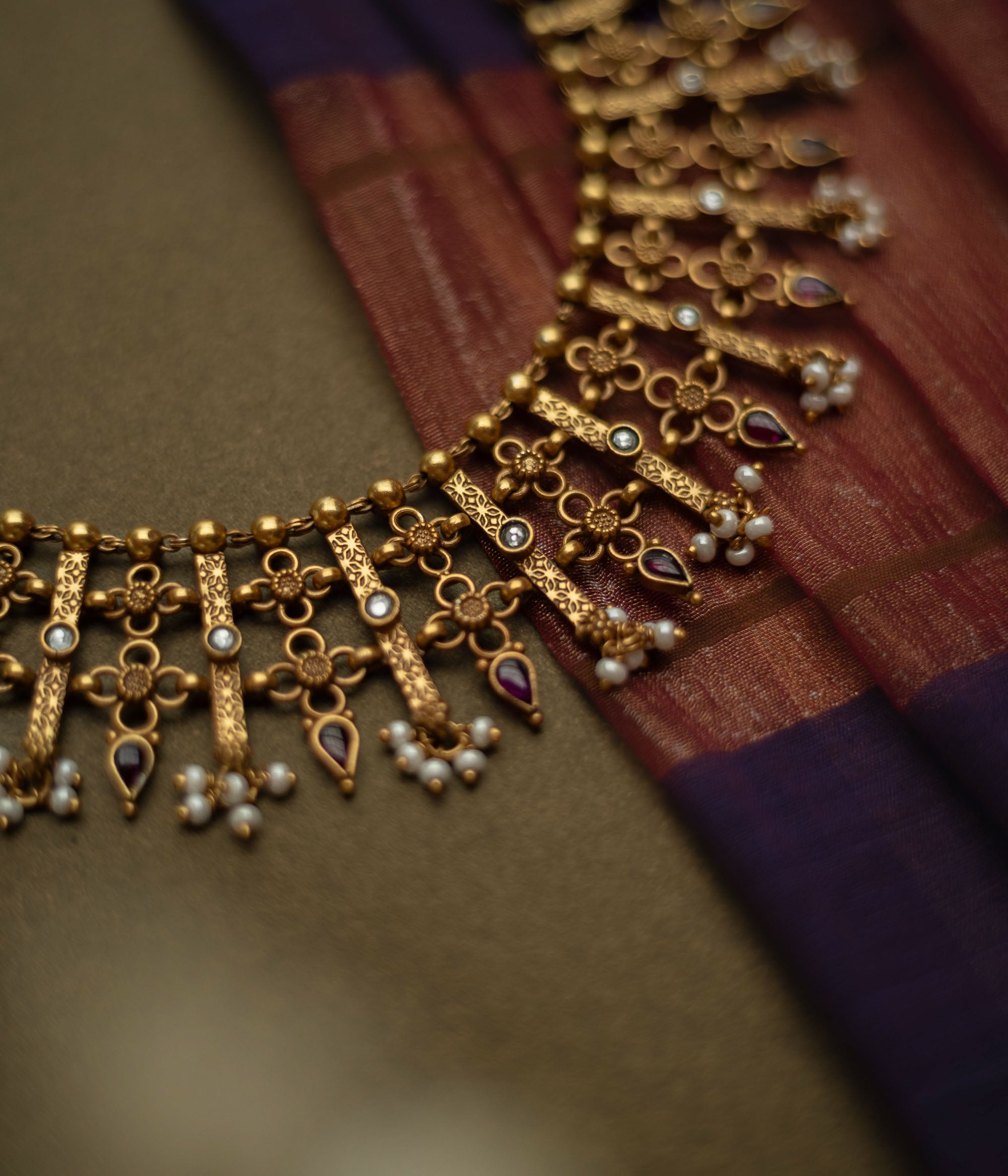 Thaarika Necklace