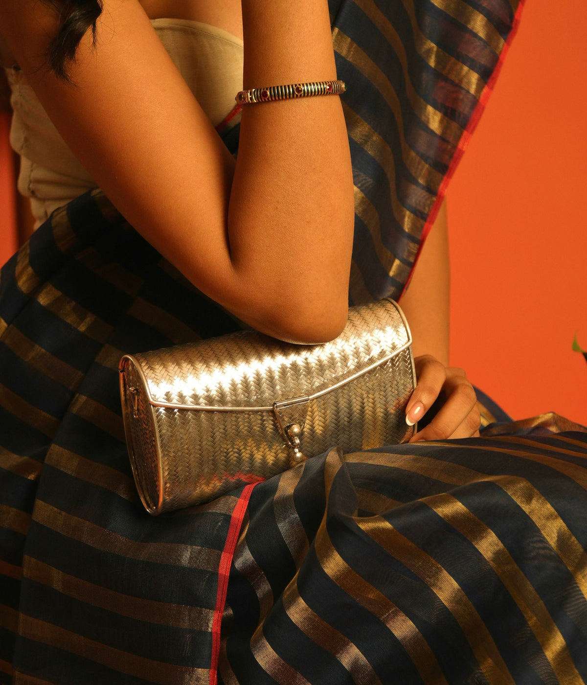Handcrafted-silver-purse-Chennai.jpg