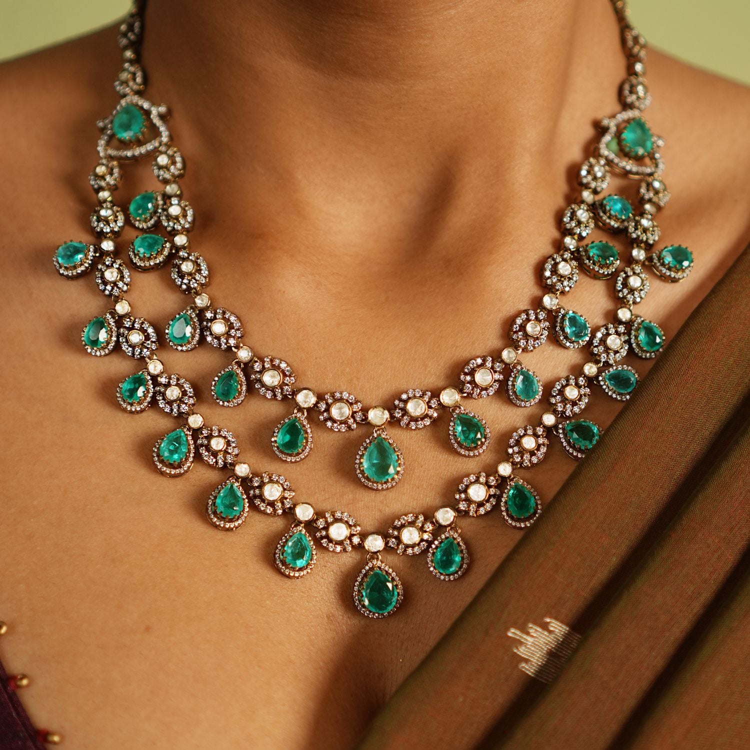 Edha Necklace