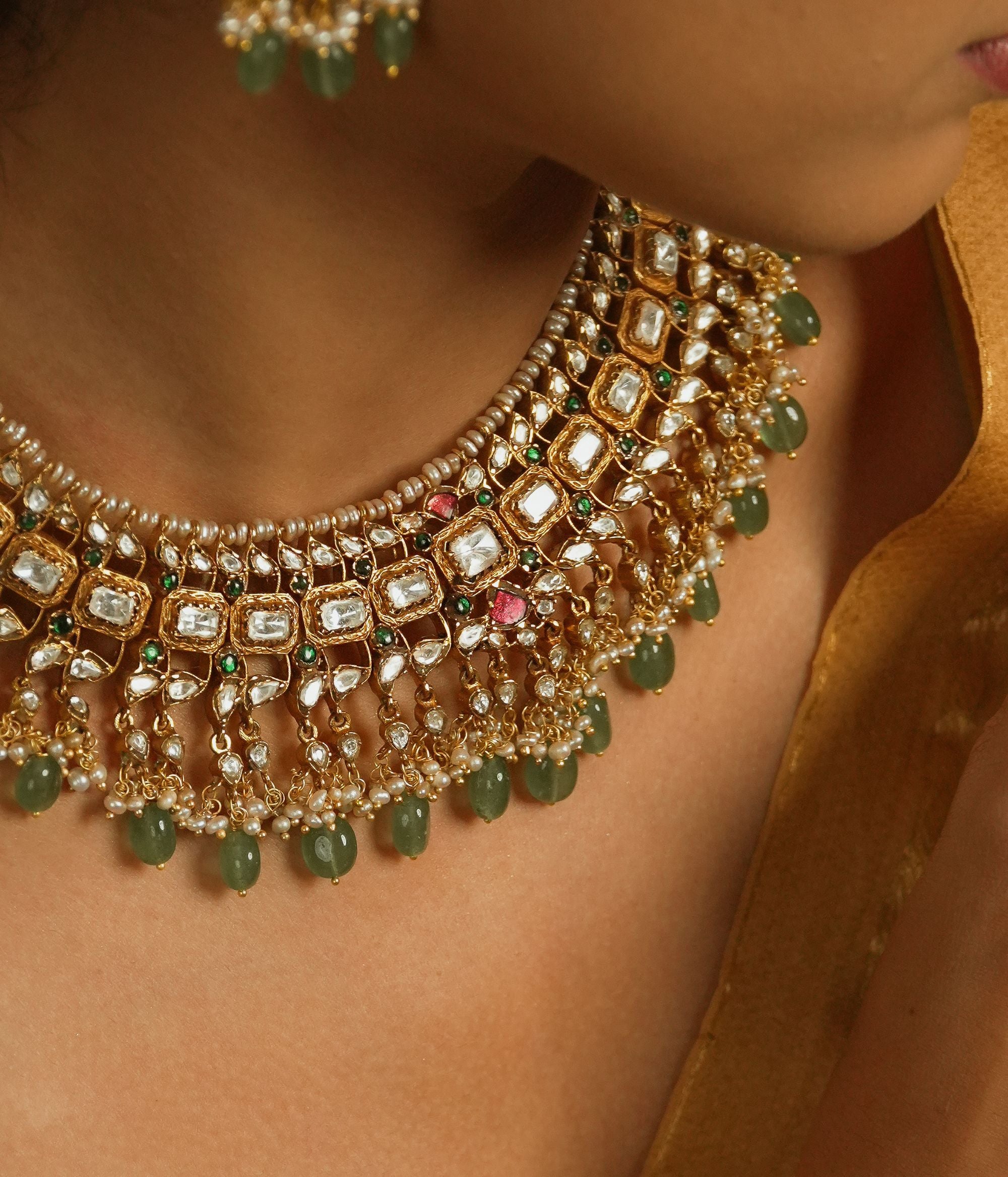 Exquisite-silver-jewellery-necklace-Chennai.jpg