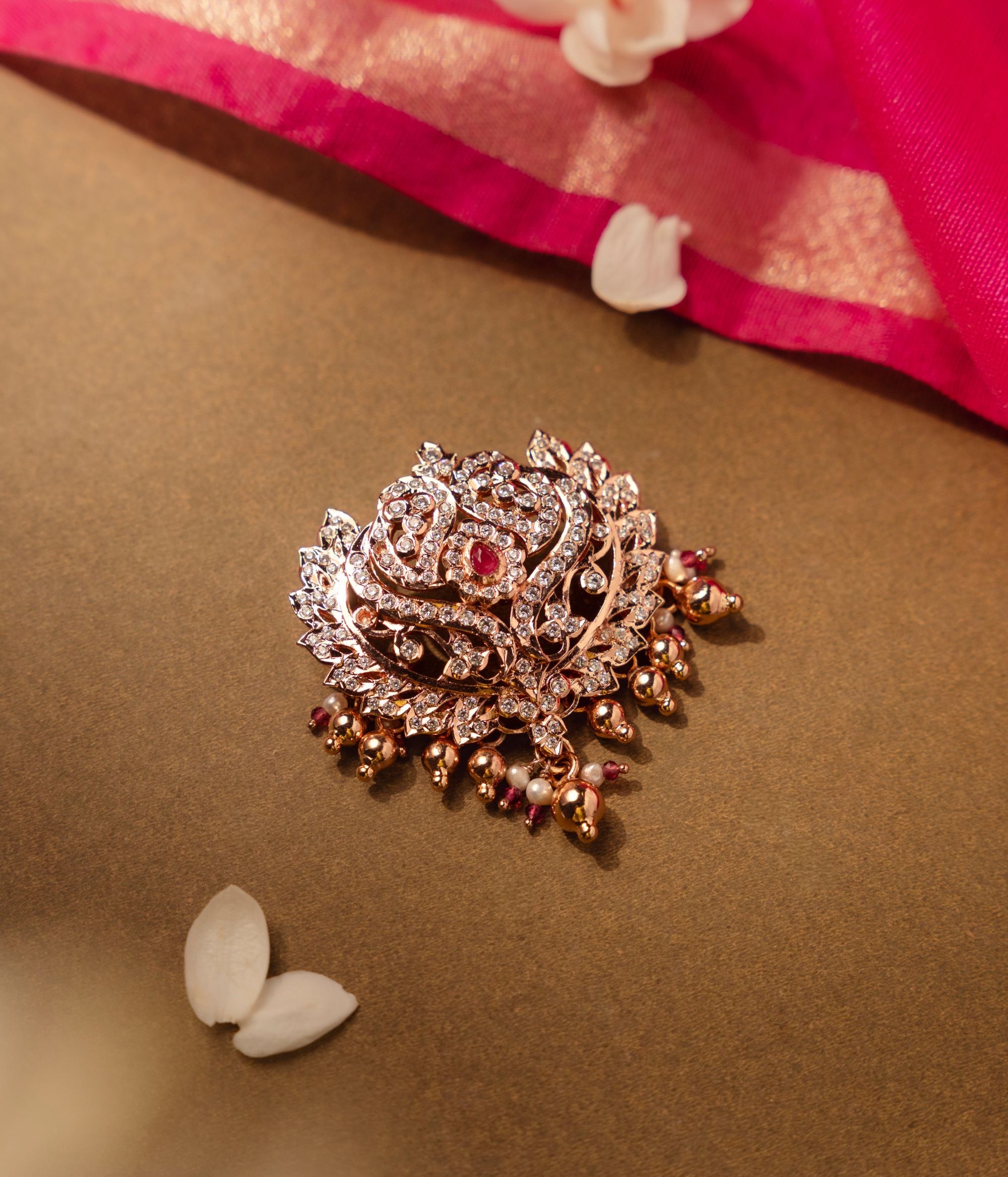Handcrafted-silver-jewellery-pendant-Chennai.jpg