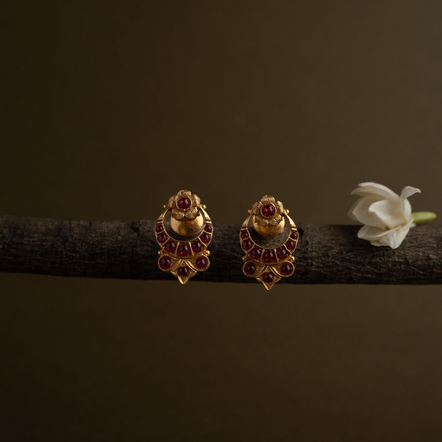 Traditional-silver-jewellery-earrings-Chennai.jpg