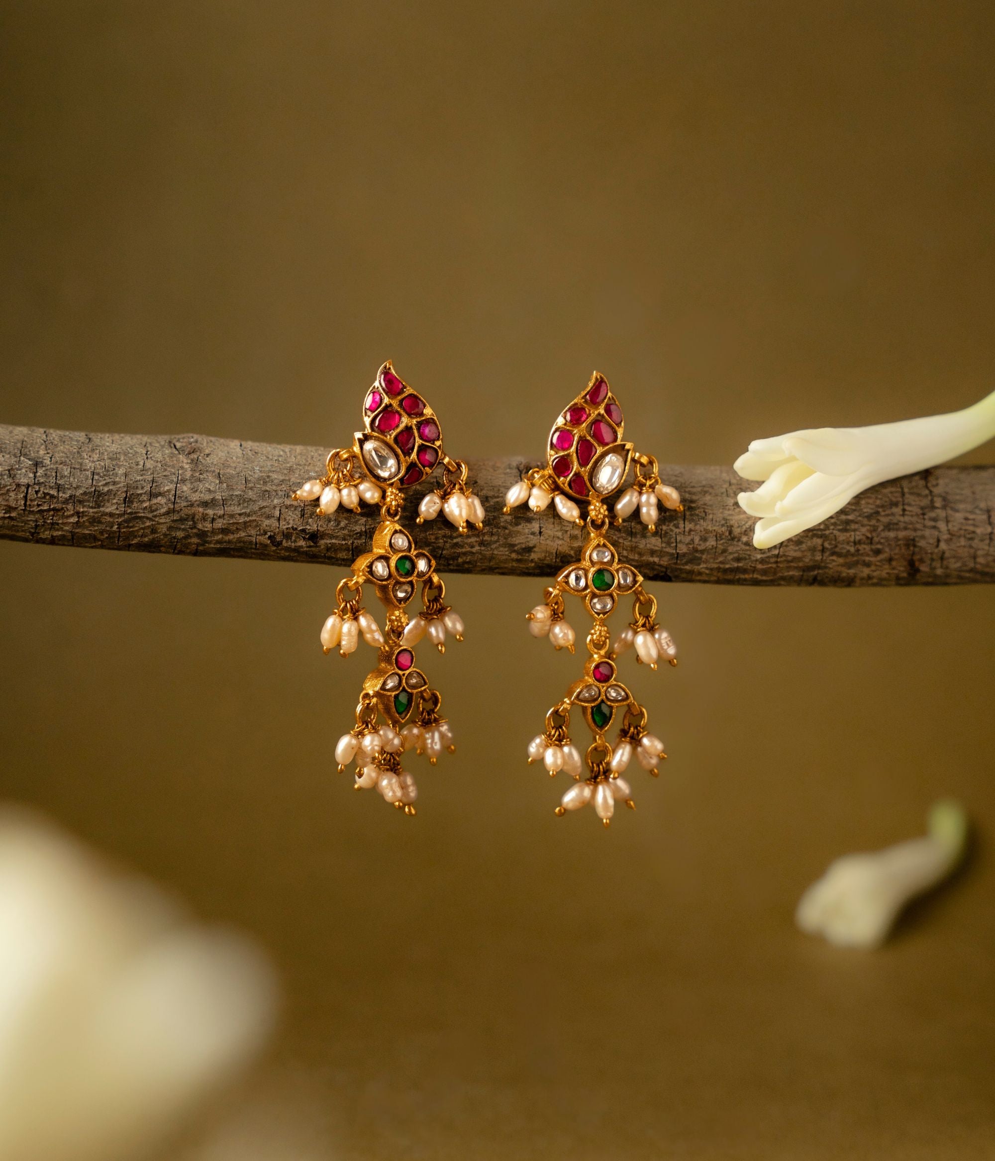 Luxury-silver-jewellery-earrings-Chennai.jpg