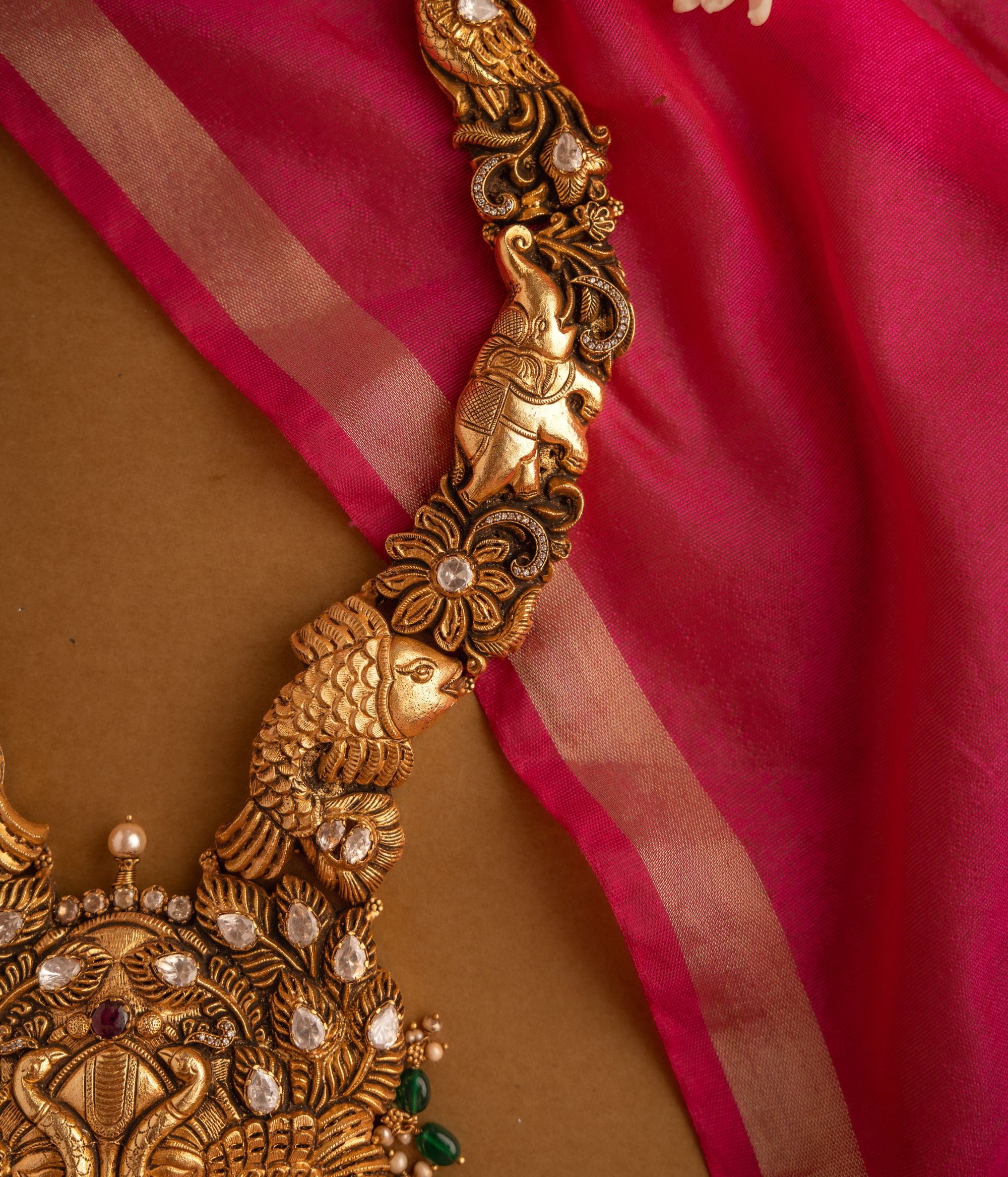 Exquisite-silver-jewellery-necklace-Chennai.jpg