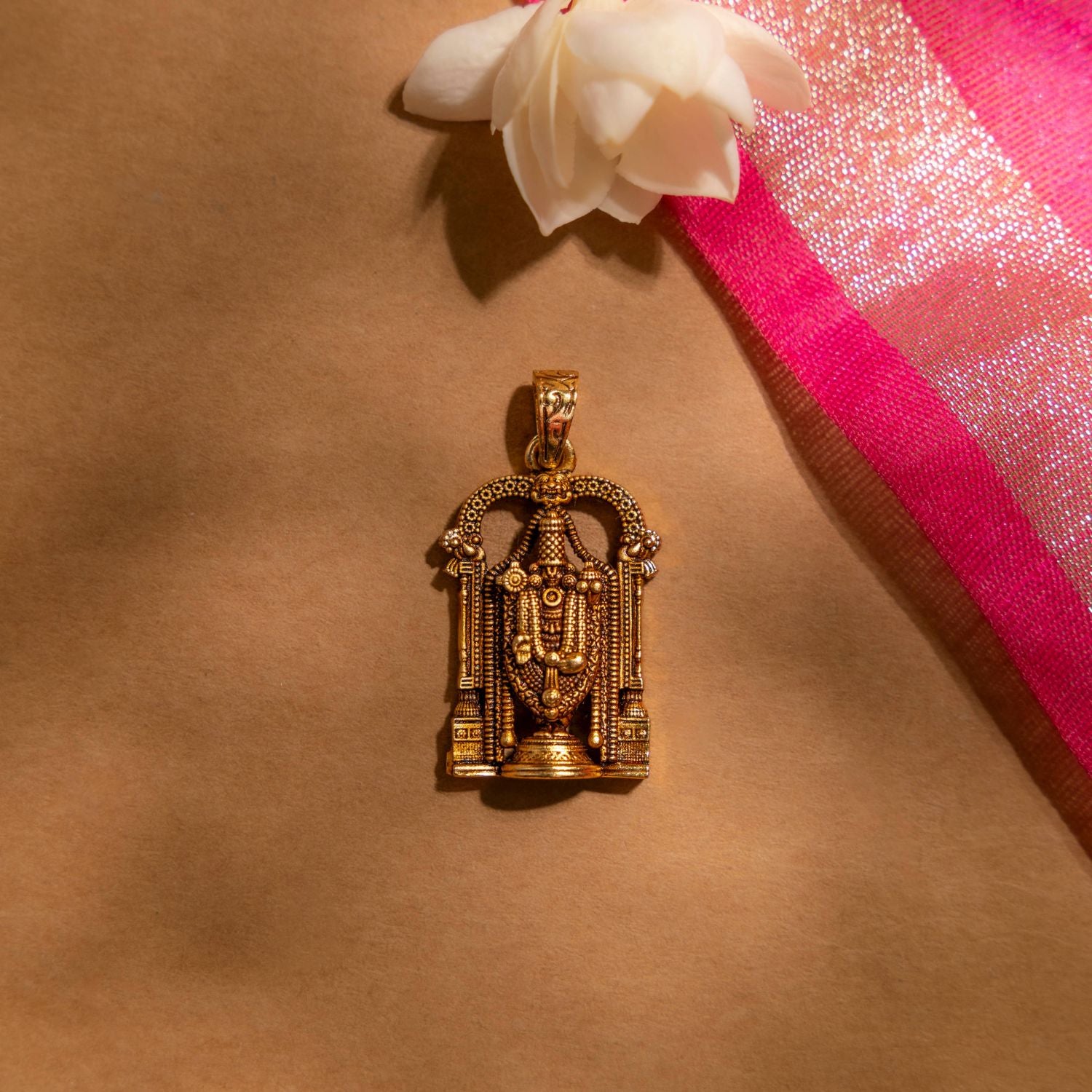 Traditional-silver-jewellery-pendant-Chennai.jpg