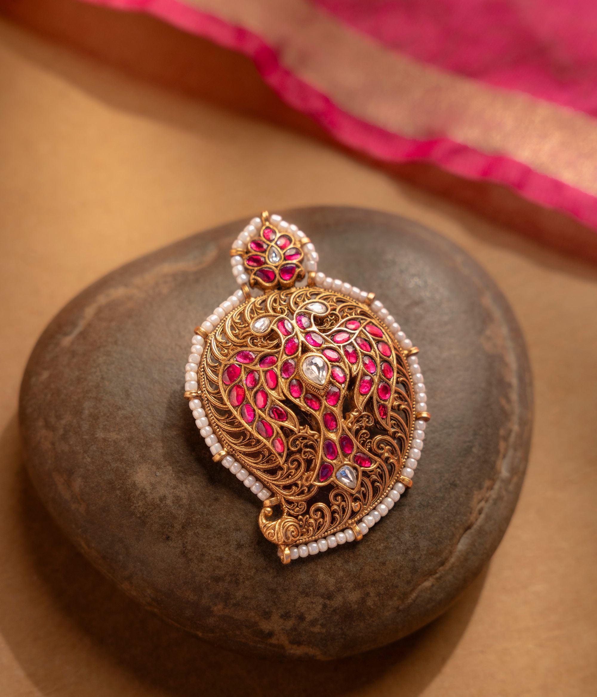 Handcrafted-silver-jewellery-pendant-Chennai.jpg