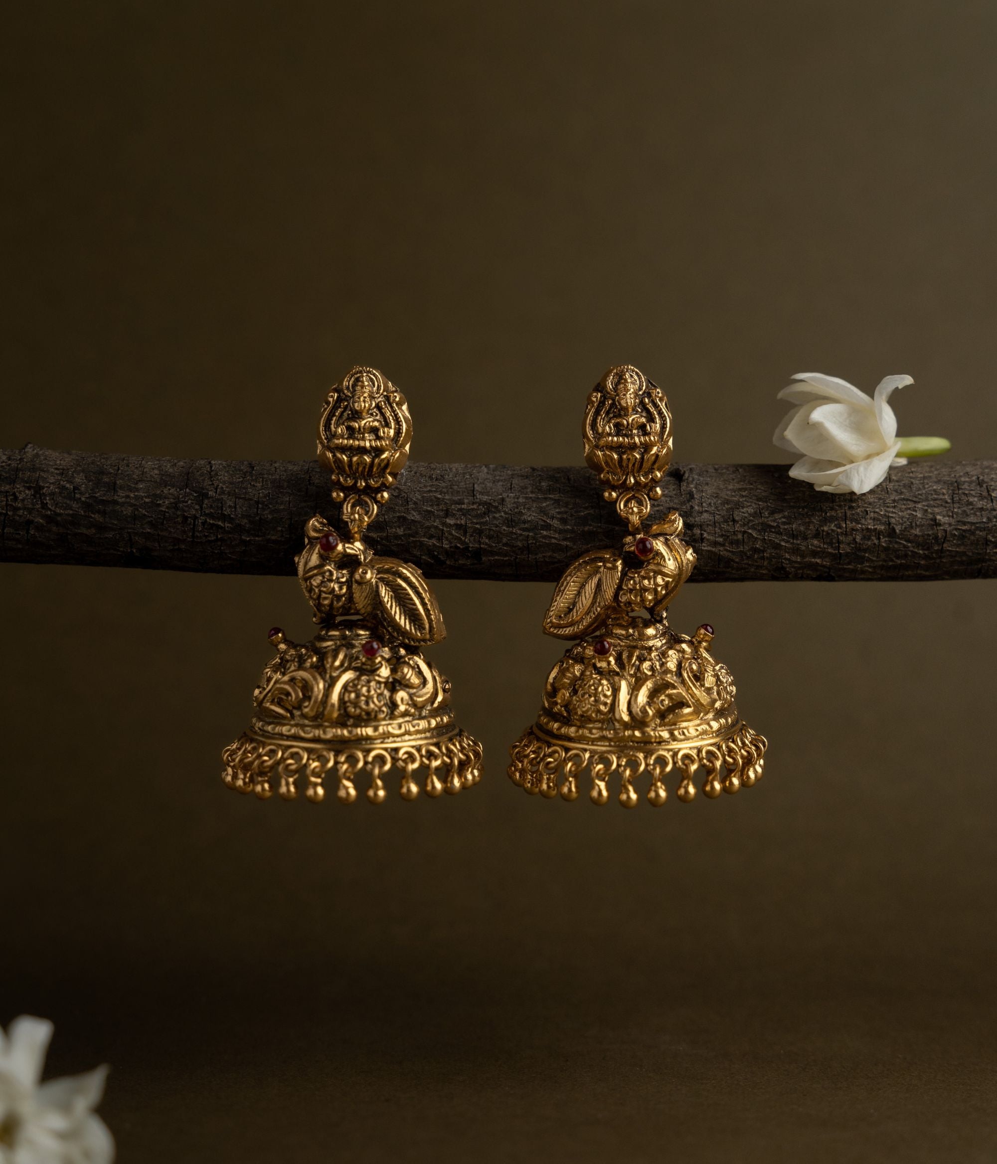 Luxury-silver-jewellery-earrings-Chennai.jpg
