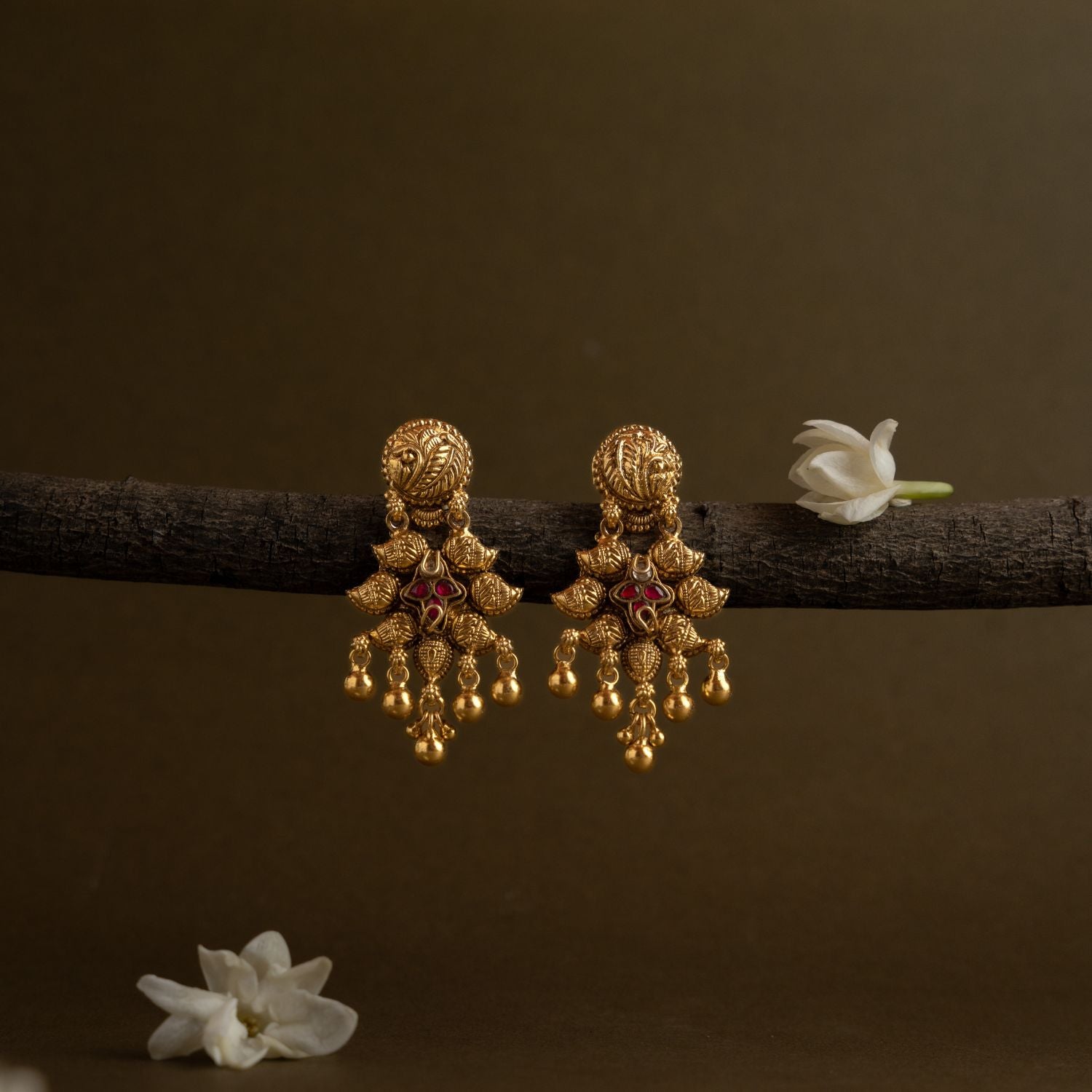 Traditional-silver-jewellery-earrings-Chennai.jpg