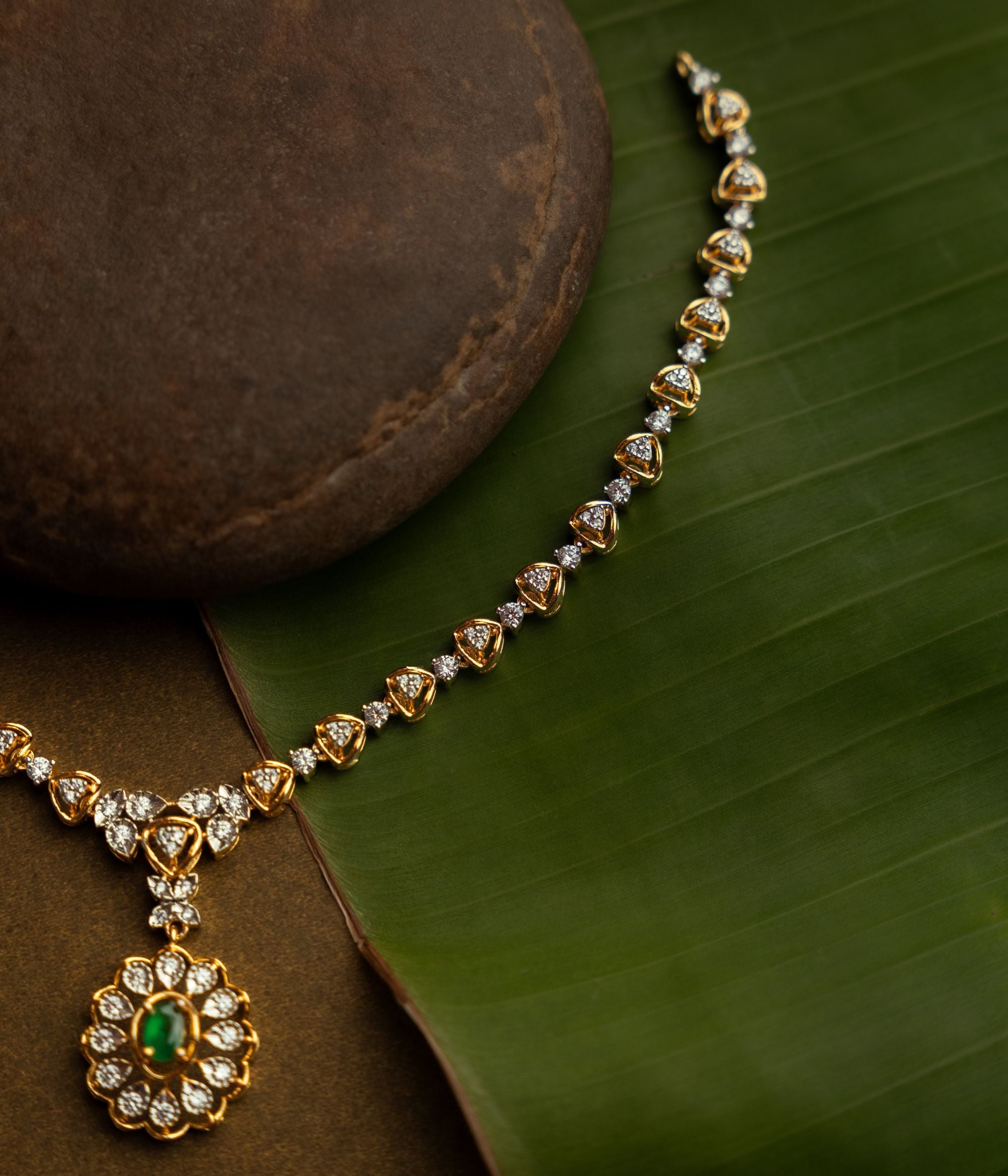 Exquisite-silver-jewellery-necklace-Chennai.jpg