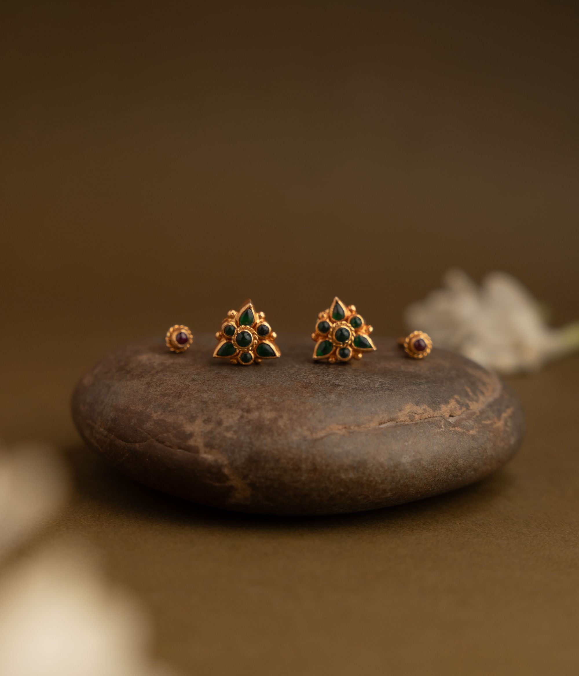 Exquisite-silver-jewellery-earrings-Chennai.jpg