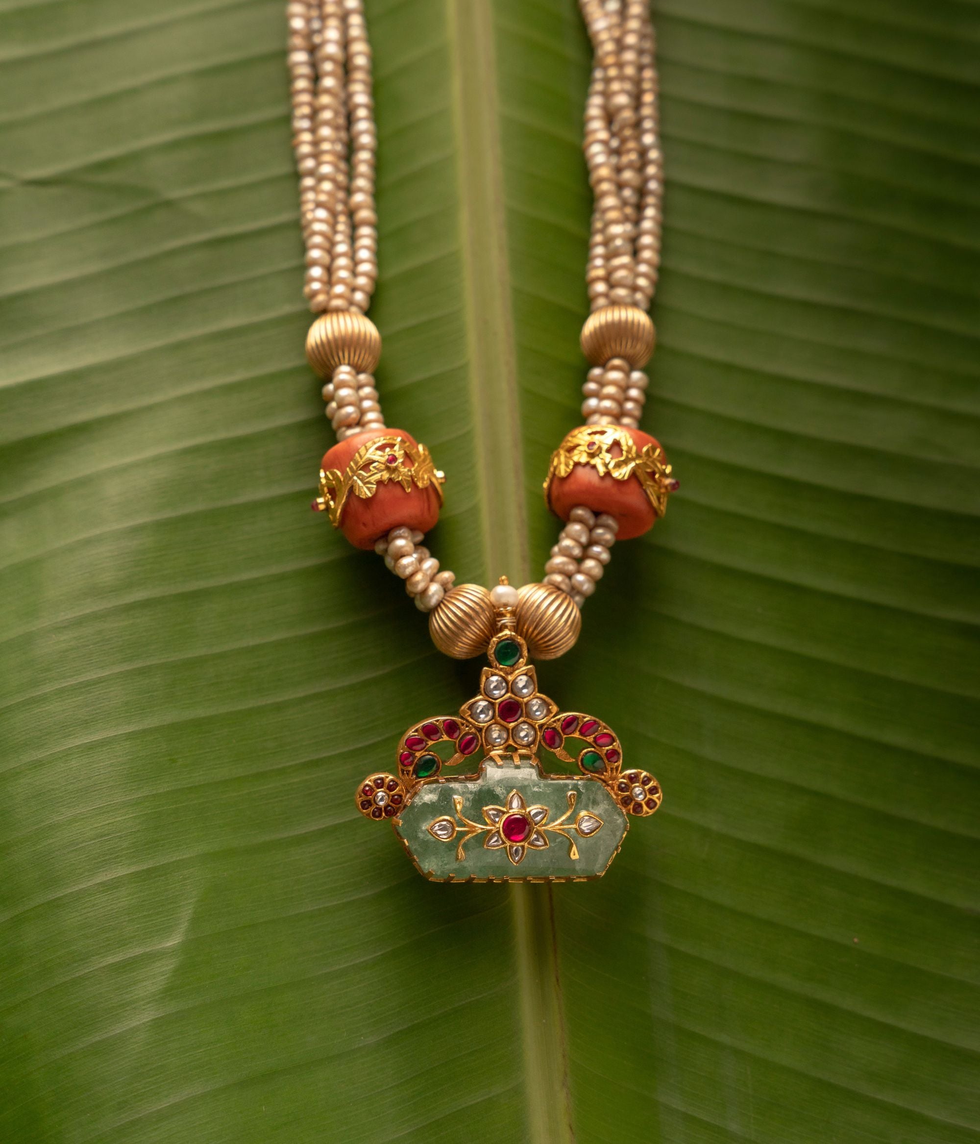 Handcrafted-silver-jewellery-necklace-chennai.jpg