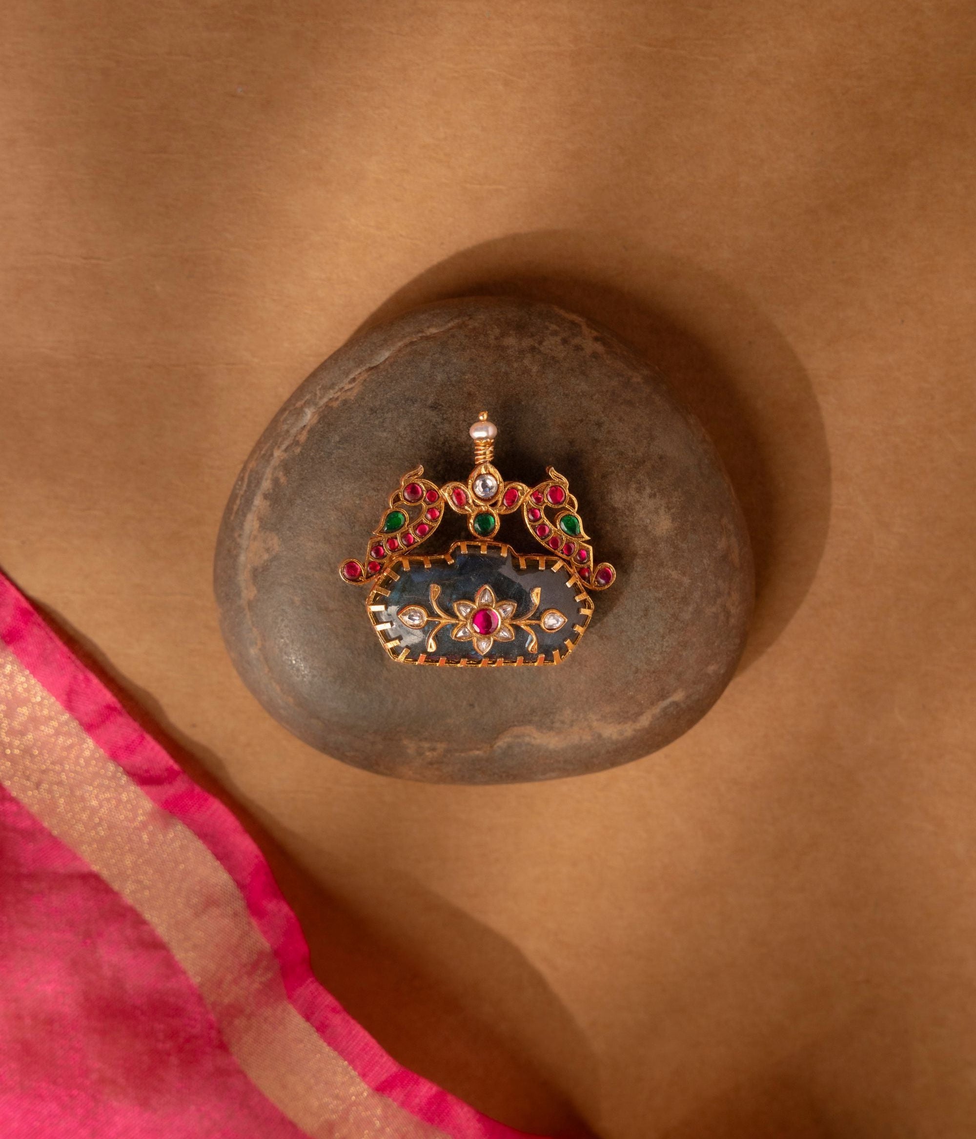 Luxury-silver-jewellery-pendant-Chennai.jpg