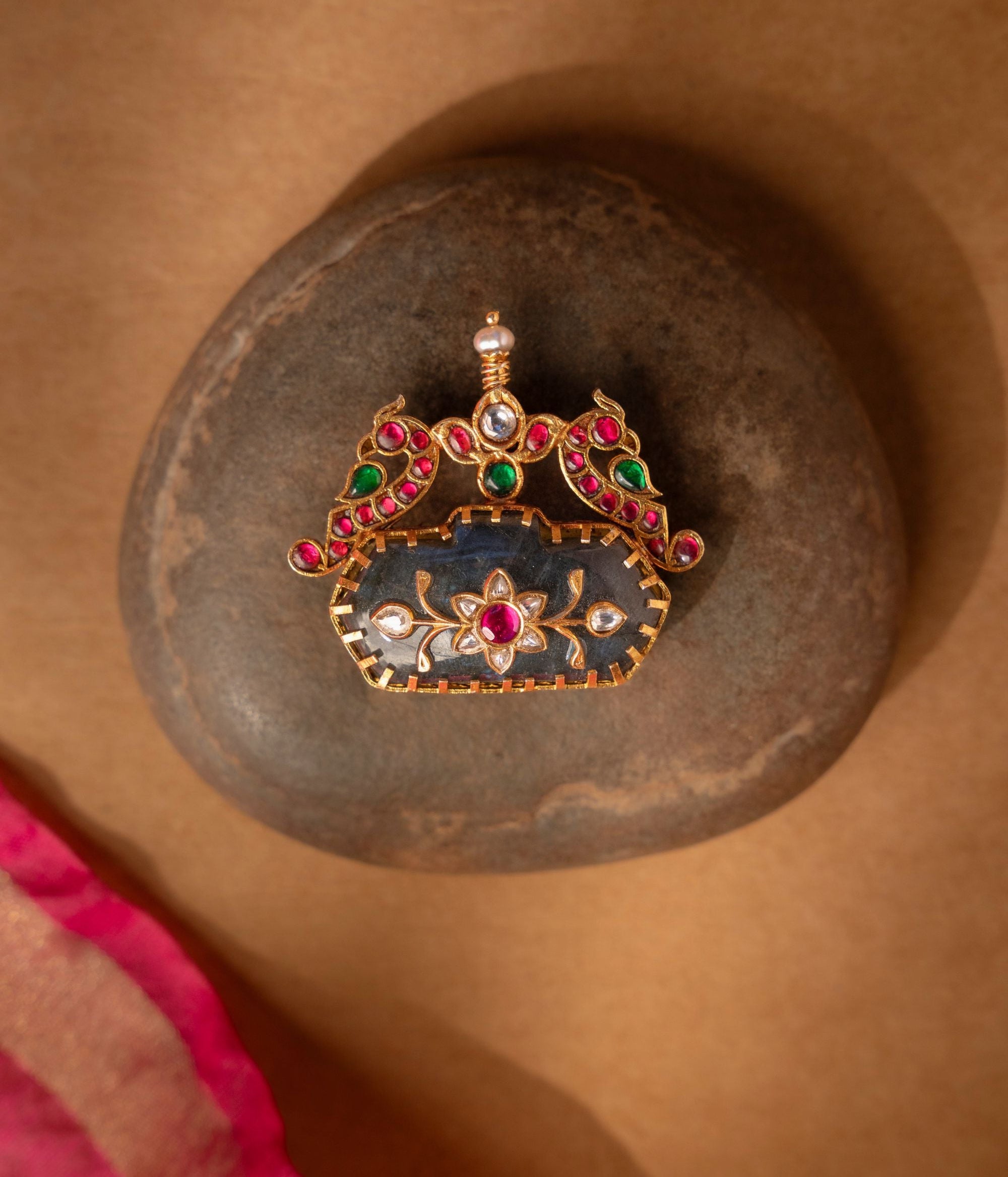 Unique-silver-jewellery-pendant-Chennai.jpg