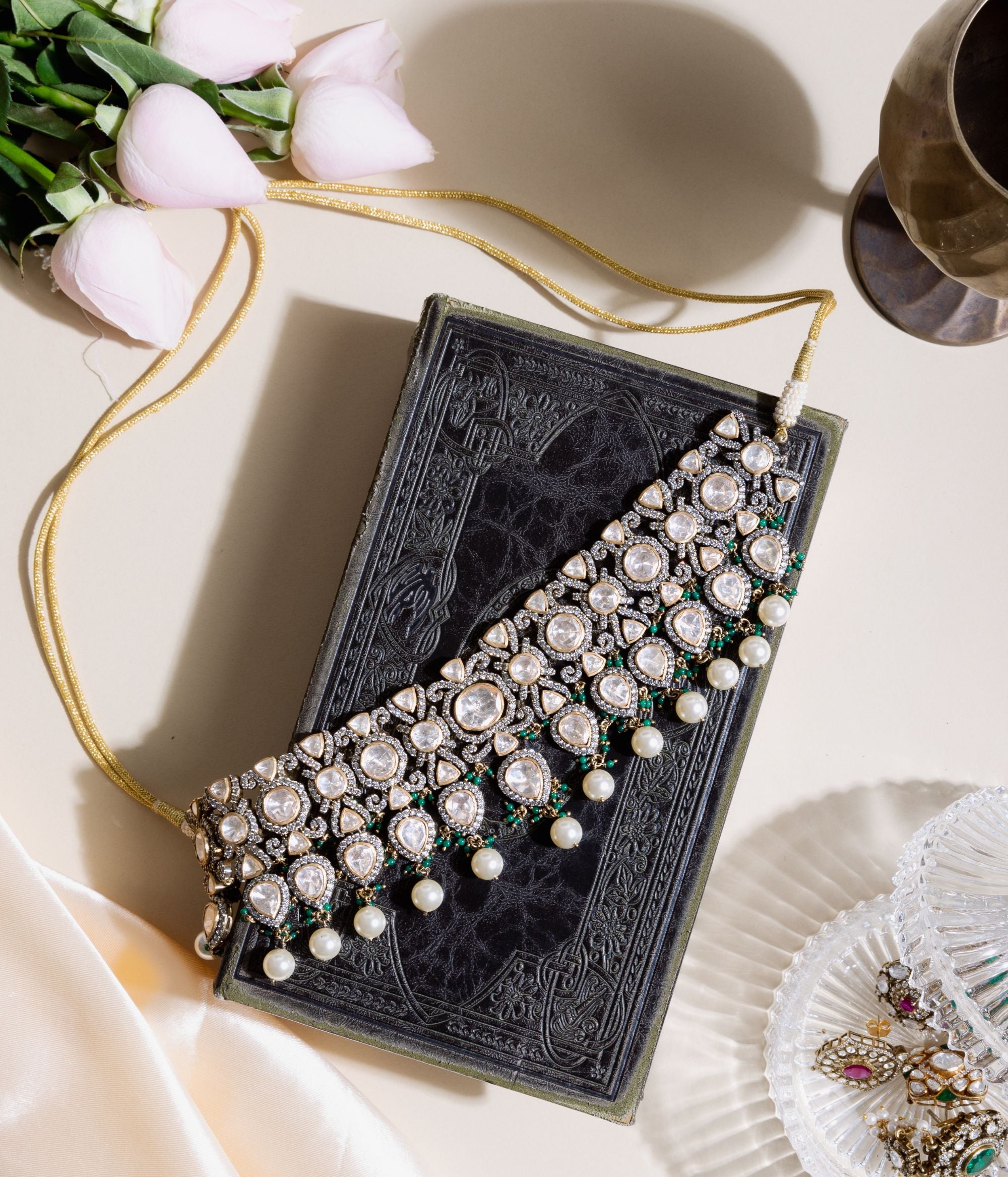 Luxury-silver-jewellery-choker-Chennai.jpg