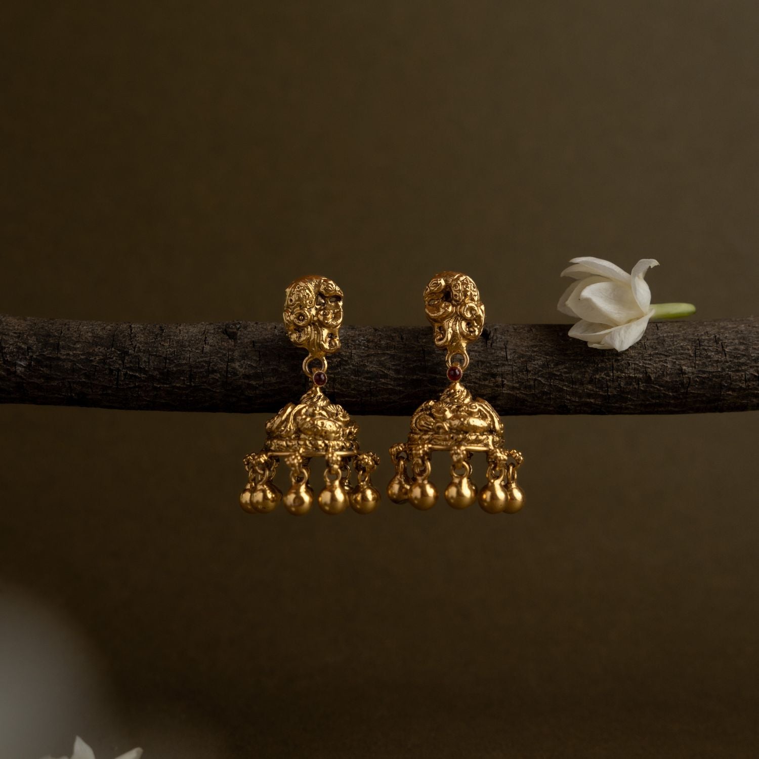 Traditional-silver-jewellery-earrings-Chennai.jpg