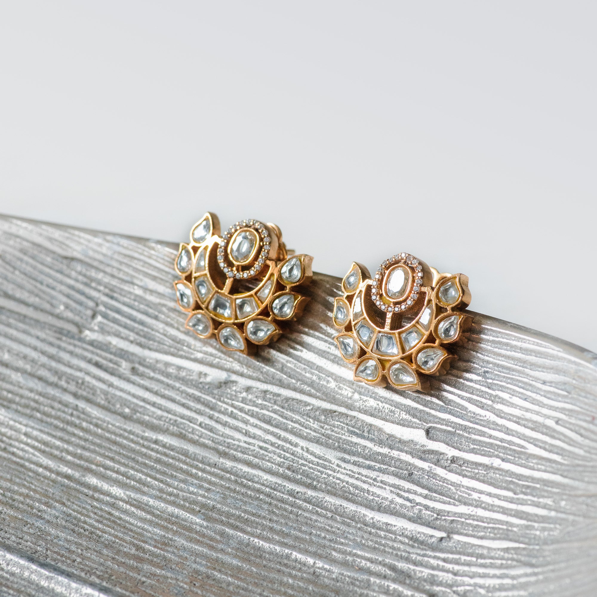 Apdosh Kundan Earrings