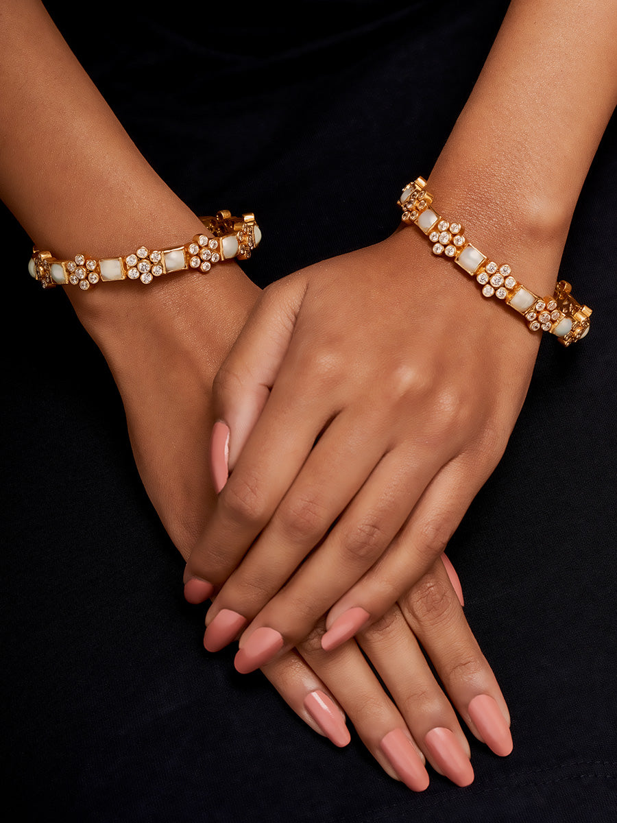 Love Pearls Bangles